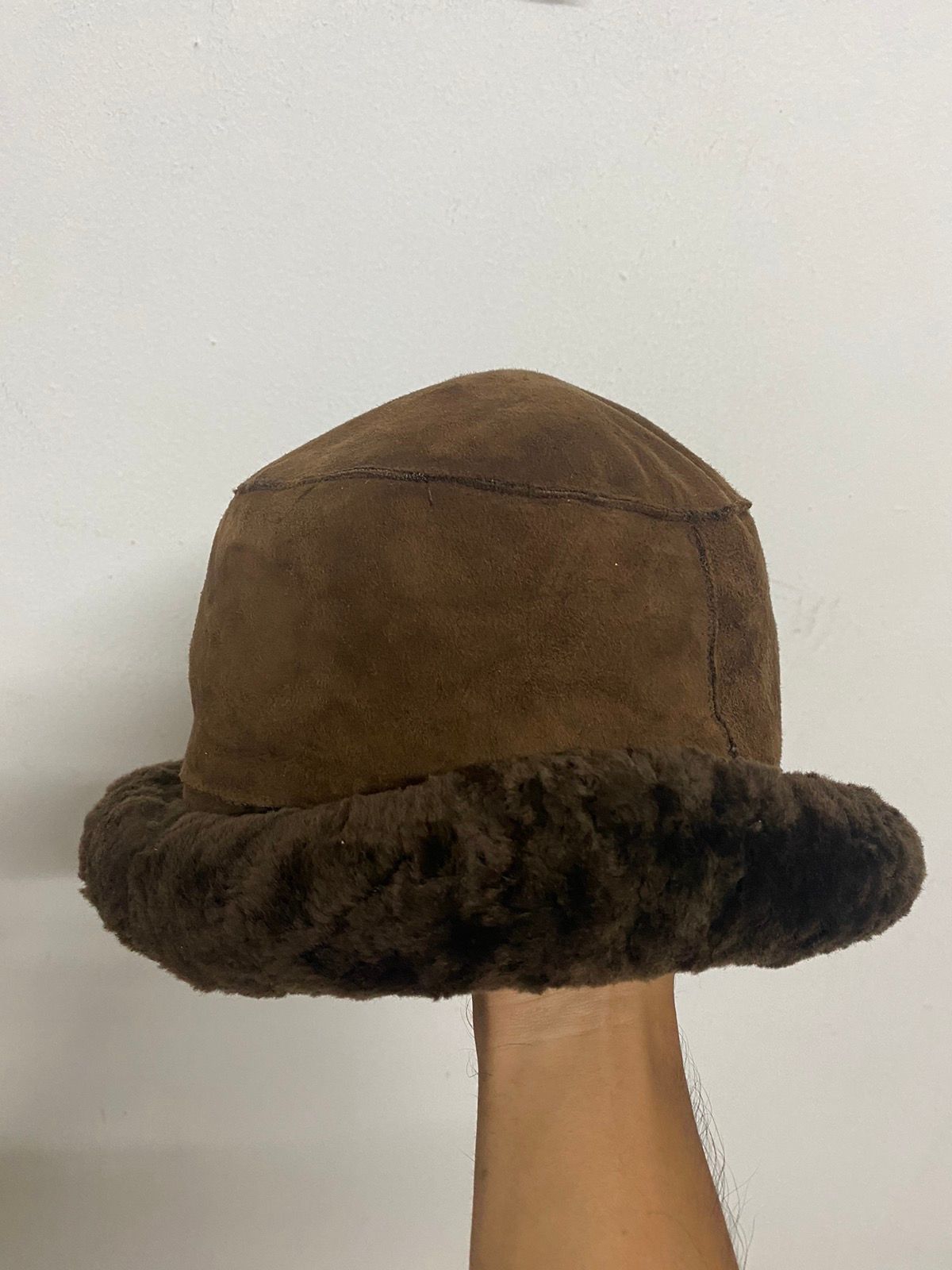 Vintage - 80s Natural Lamb Fur Velvet Style Winter Hats Made In Italy - 3