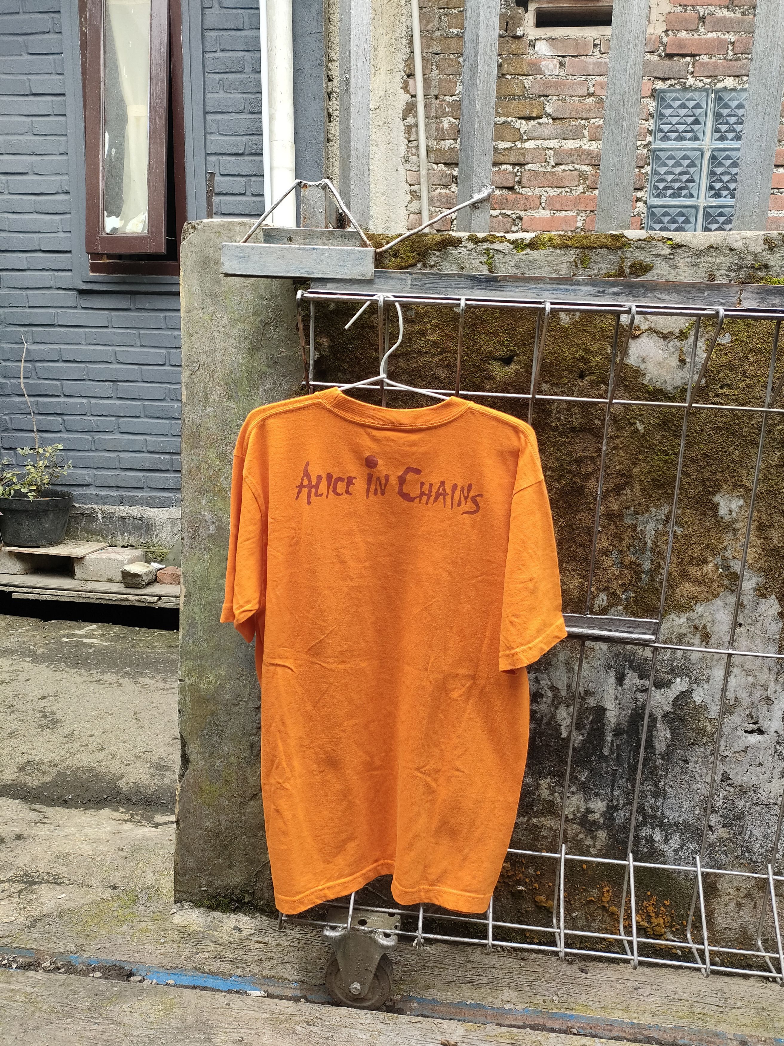 Vintage - Alice In Chains - Boot Tees - 2