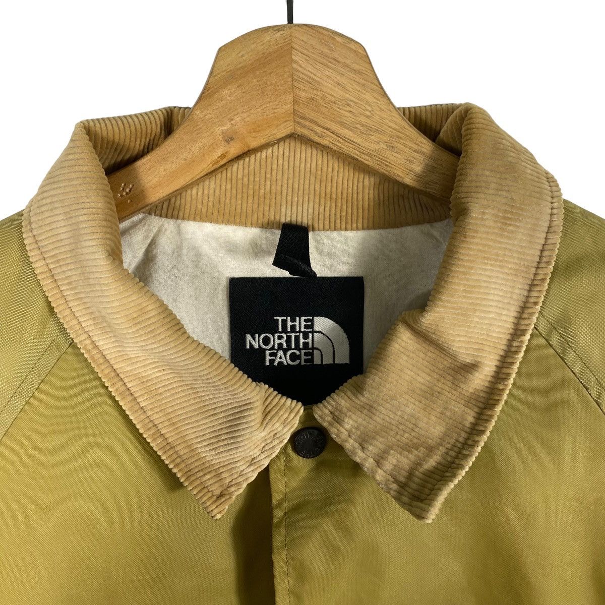 The North Face Snap Button Patch Logo Light Jacket - 7