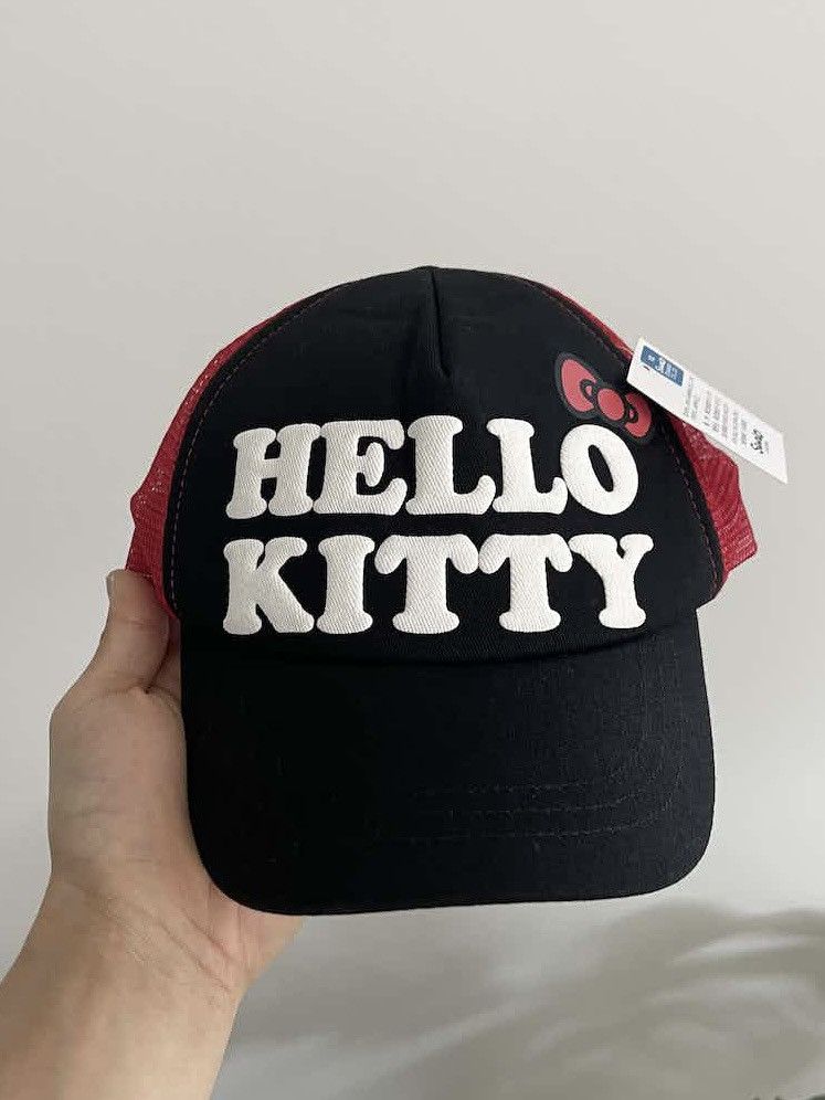 Japanese Brand - STEAL! Y2K Sanrio Hello Kitty Trucker Hat (New) - 1