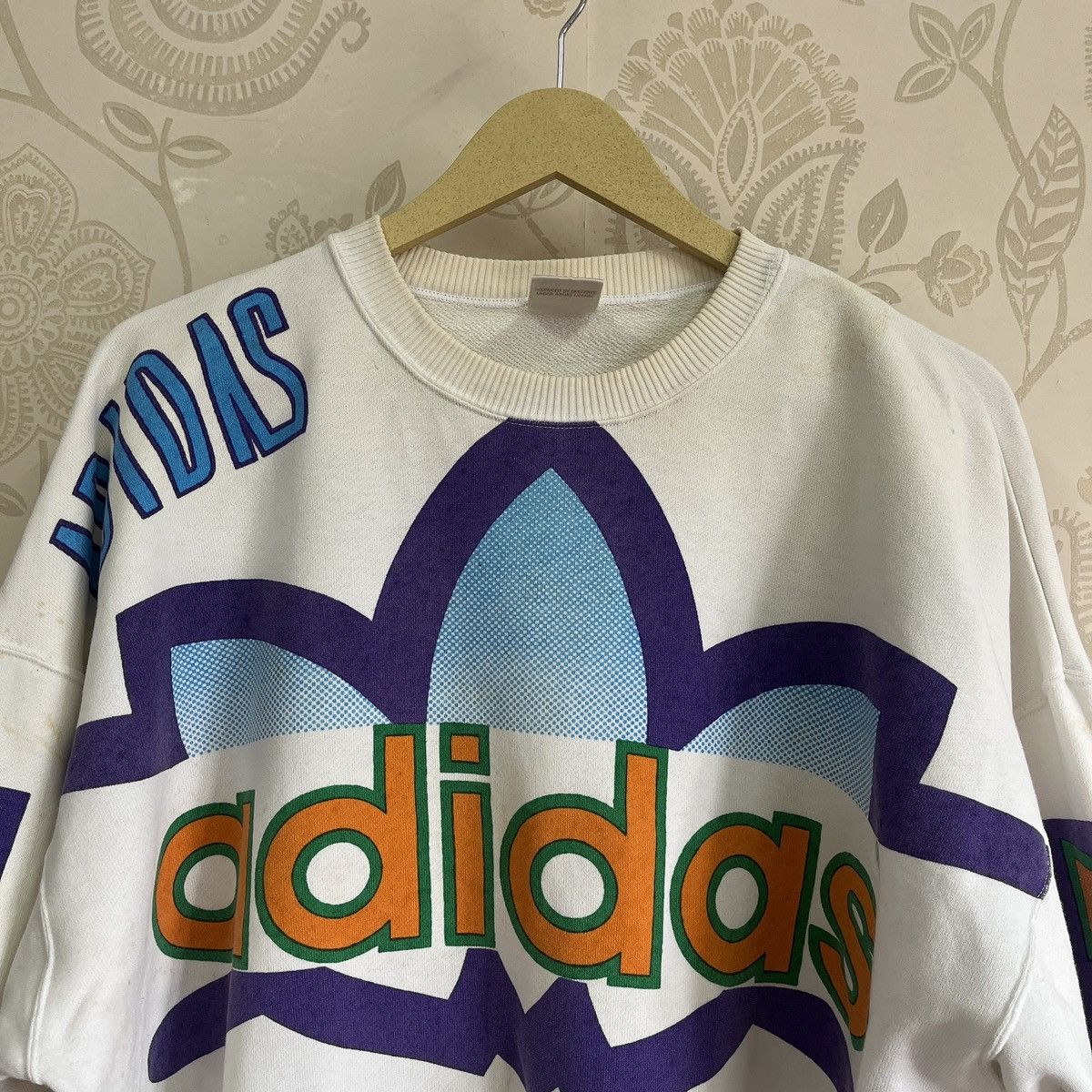 Grails 90s Adidas Big Logo Overprinted - 22