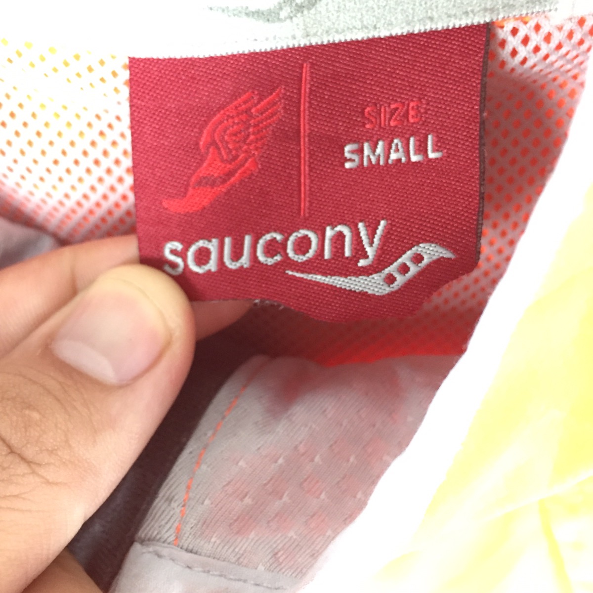 Saucony Small Logo Multicolour Jacket | Swag Dope Hype - 2