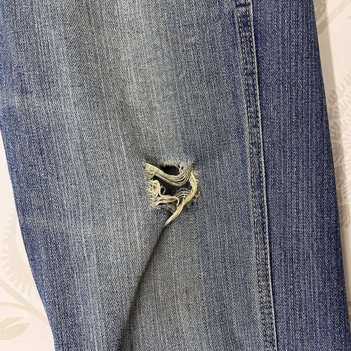 Ripped Three Stones Throw Denim Jeans Avant Garde Pockets - 12