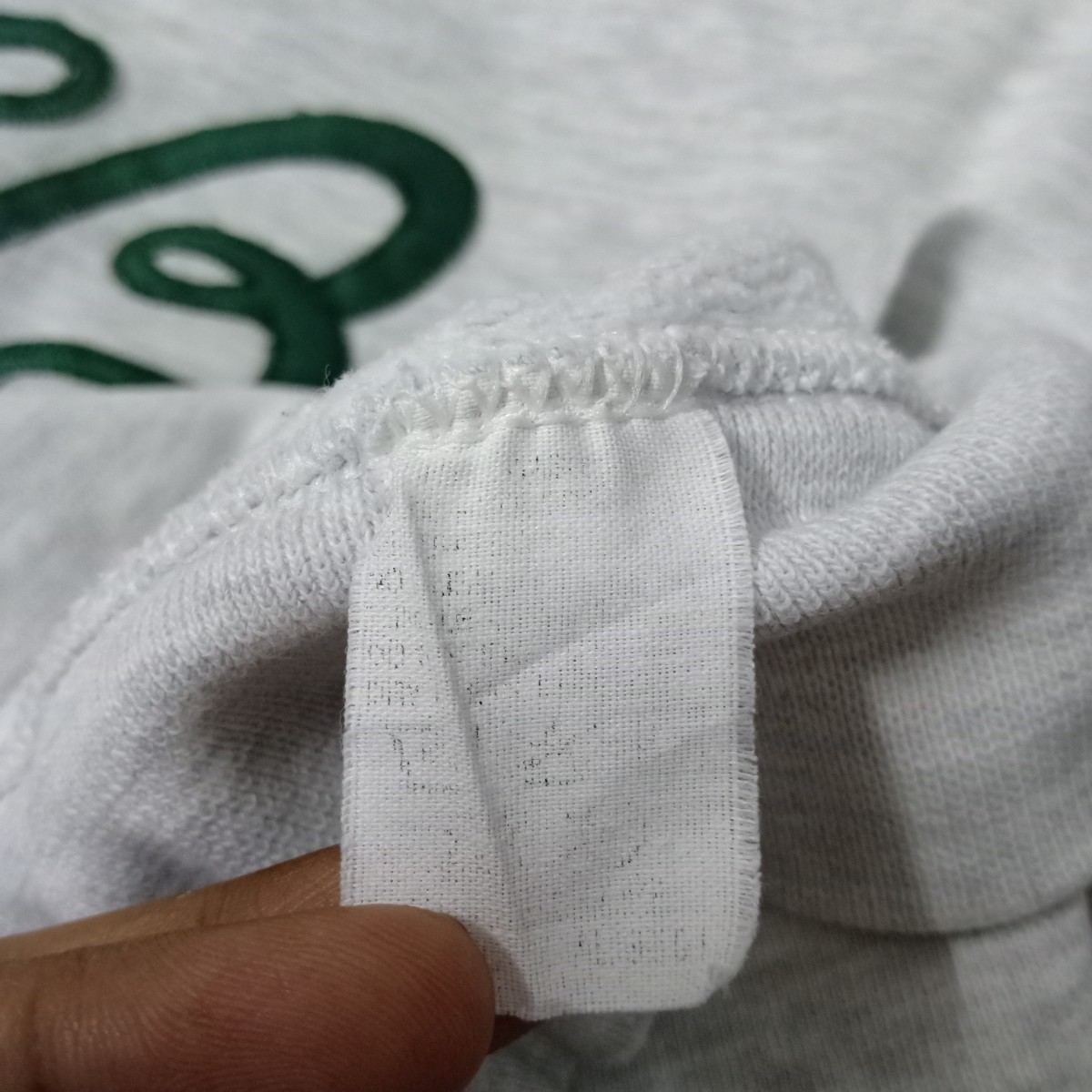 American Vintage - DELETE TODAY L.L Bean Big Spellout Pullover - 8