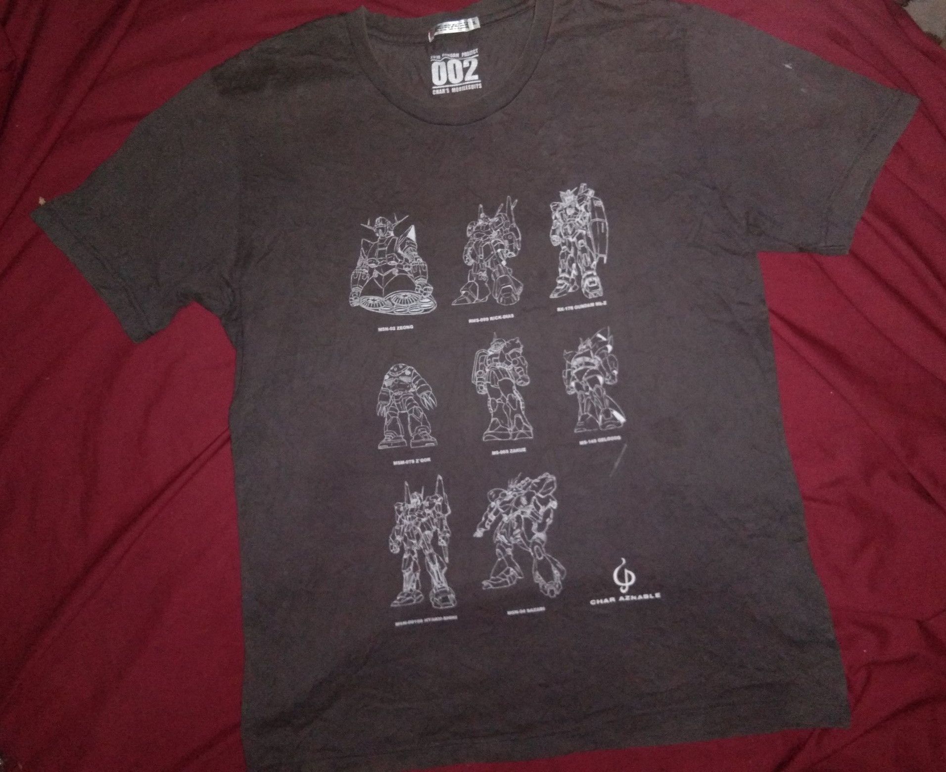 Uniqlo - 2010 Gundam Char Aznable tshirt anime - 2