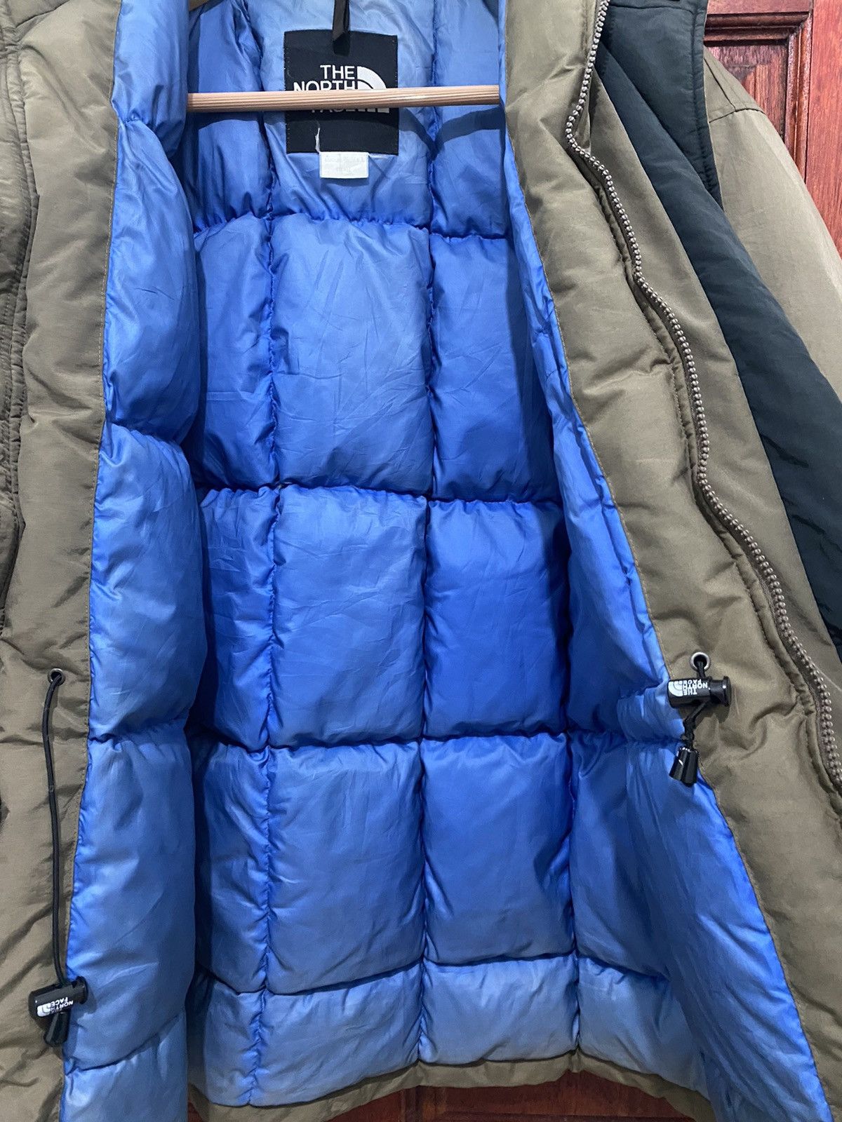 The North Face Puffer Jacket - 6