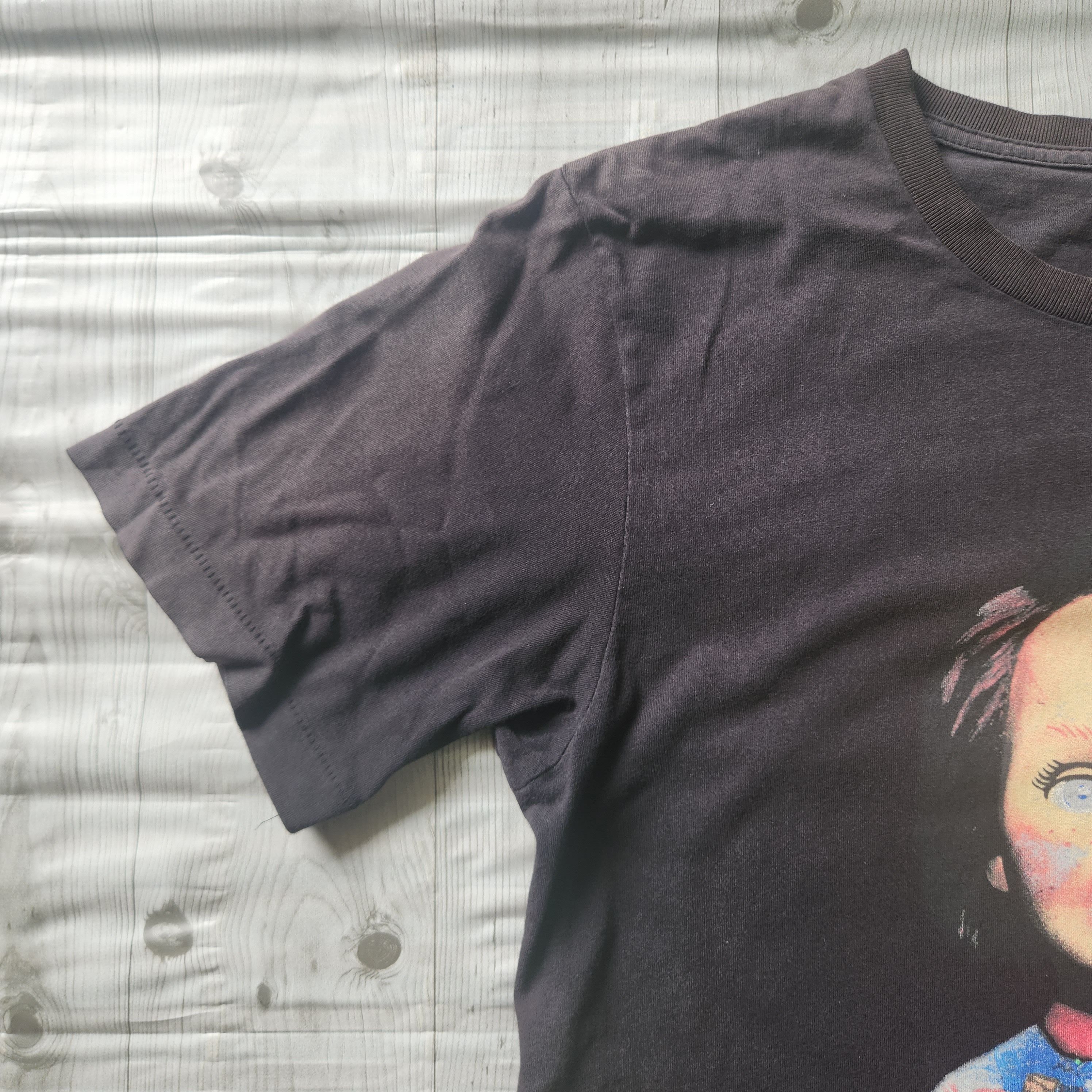 Uniqlo - Vintage Y2K Thrashed Horror Chucky Movie TShirt - 9