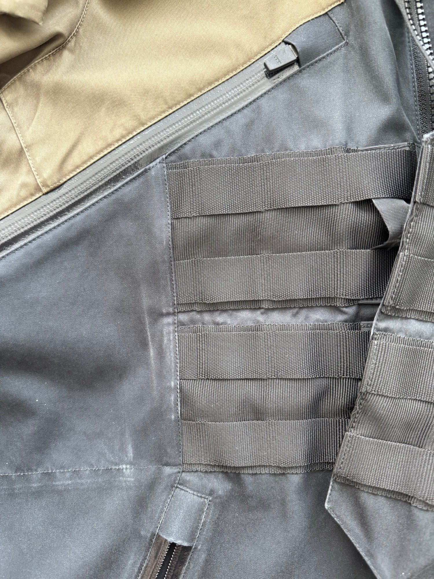 コレクション放出☆ACRONYM J1TS-S Raf Green/ Black ACRONYM Acronym J1TS-S Raf/Black size M | orcaninja | REVERSIBLE