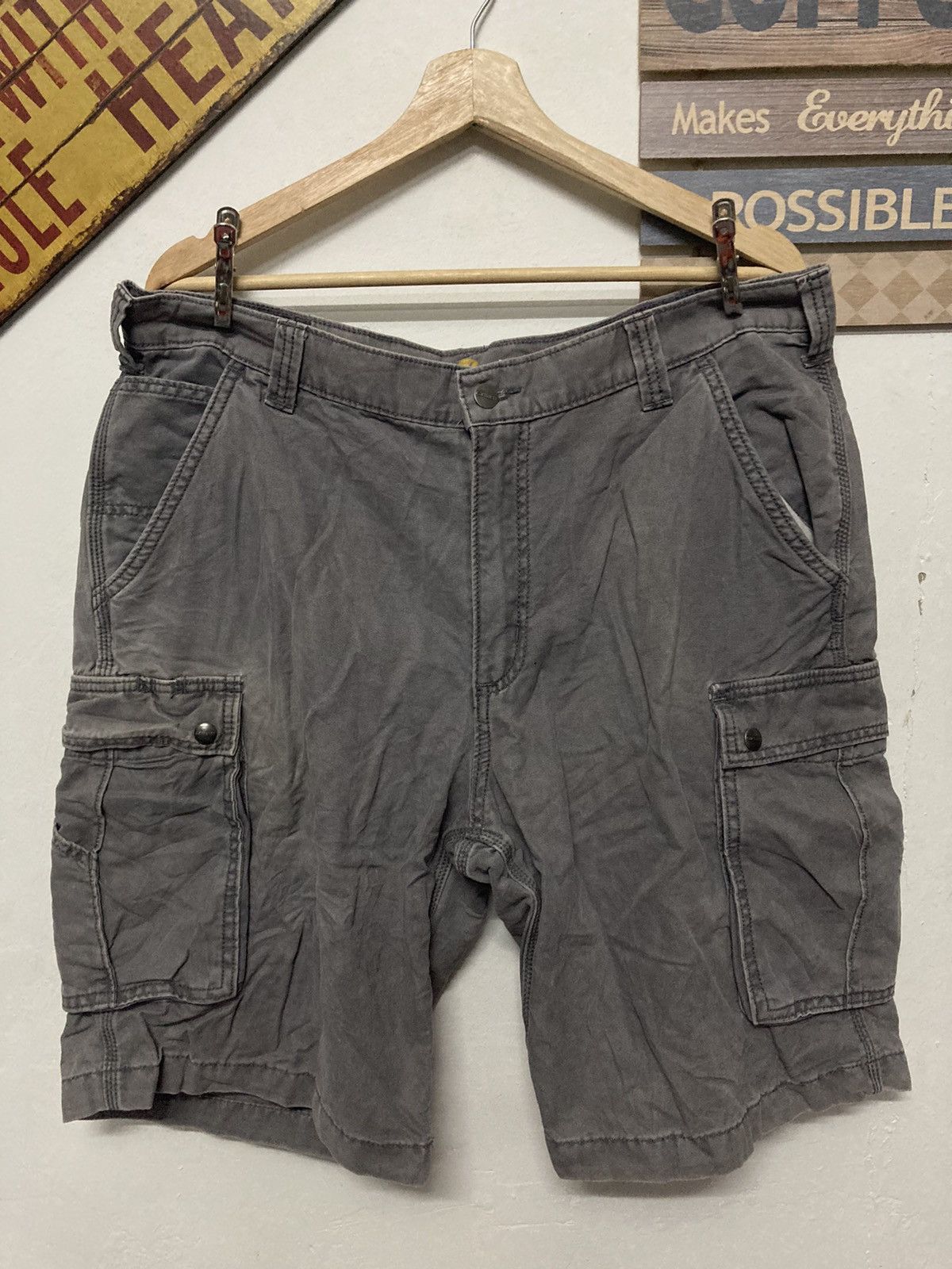 Vintage - Carhatt Relaxed Fit Cargo Short Pant Size 38 - 1