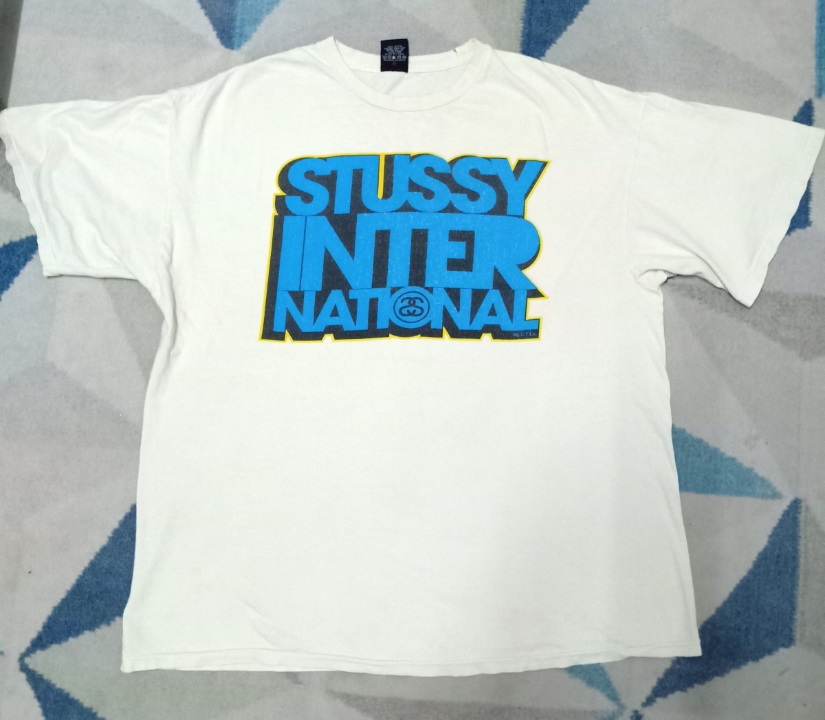 Streetwear - International tee - 1