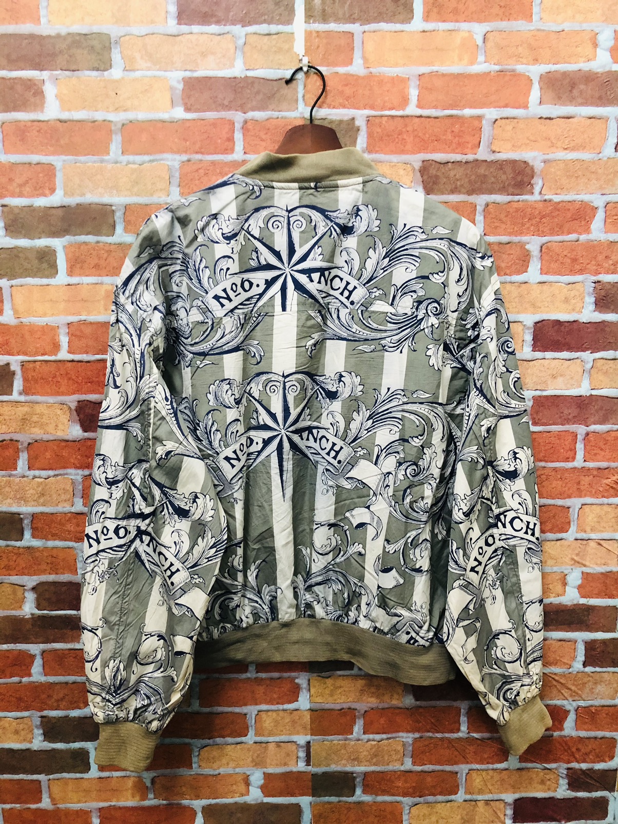 Vintage givenchy light bomber jacket fullprint design - 7