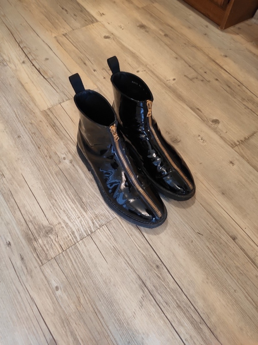 Denis Simachev - Black polished leather front zip boots.Like Saint Laurent - 3