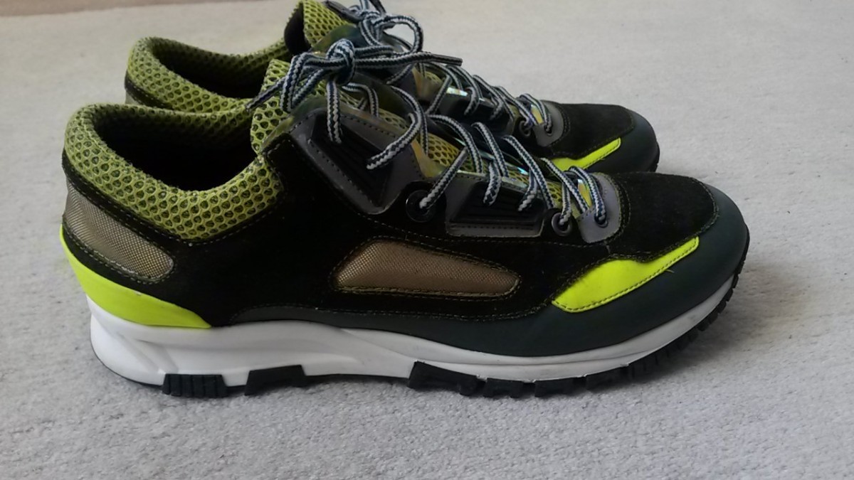 Rare Running Racer Reflect Sneaker EU40 UK6 US7 - 2