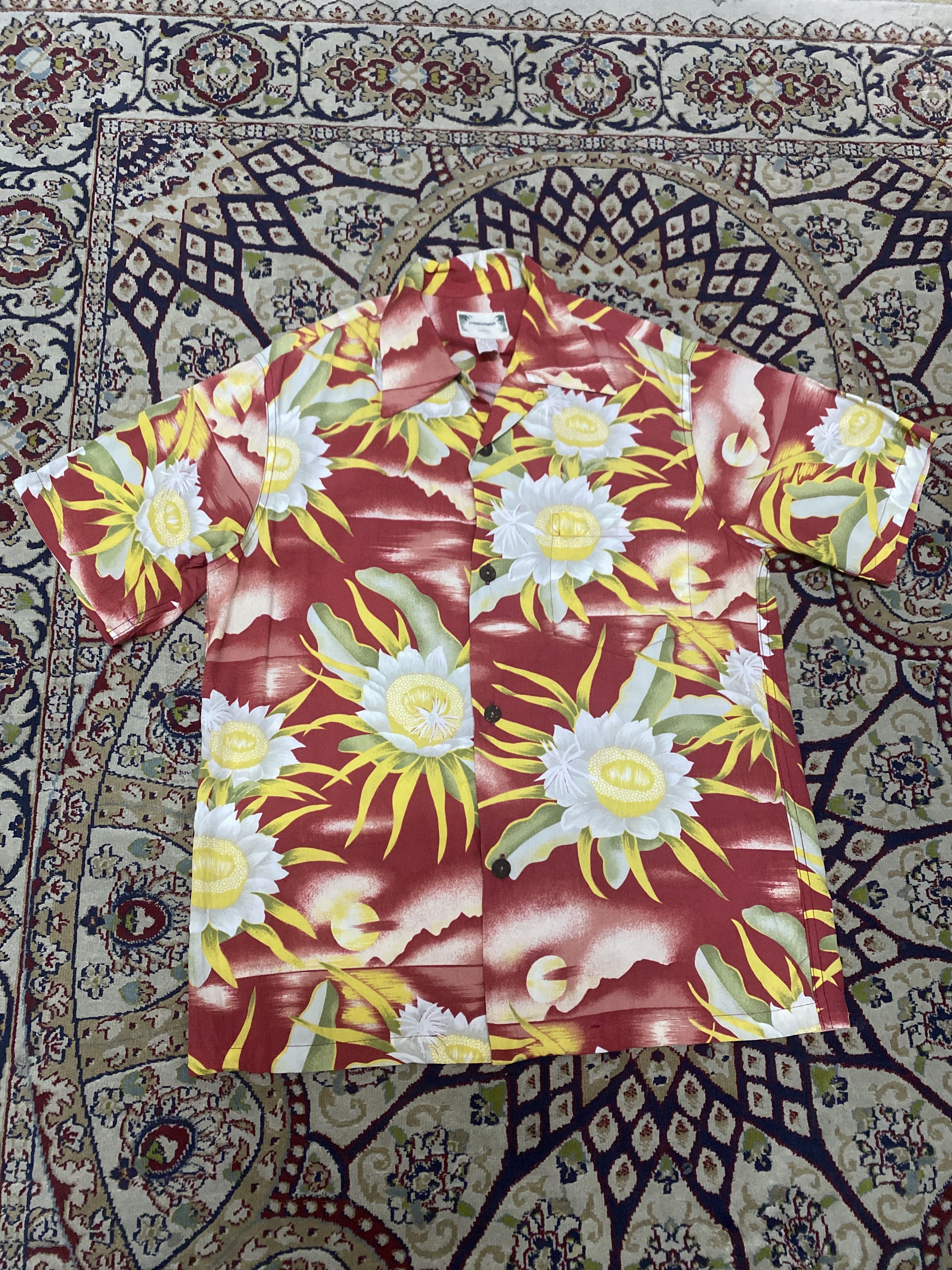 Vintage Kamehameha Hawaiian Shirt Style 1401 - Made in Hawaii - Size S - 100% Rayon - 3