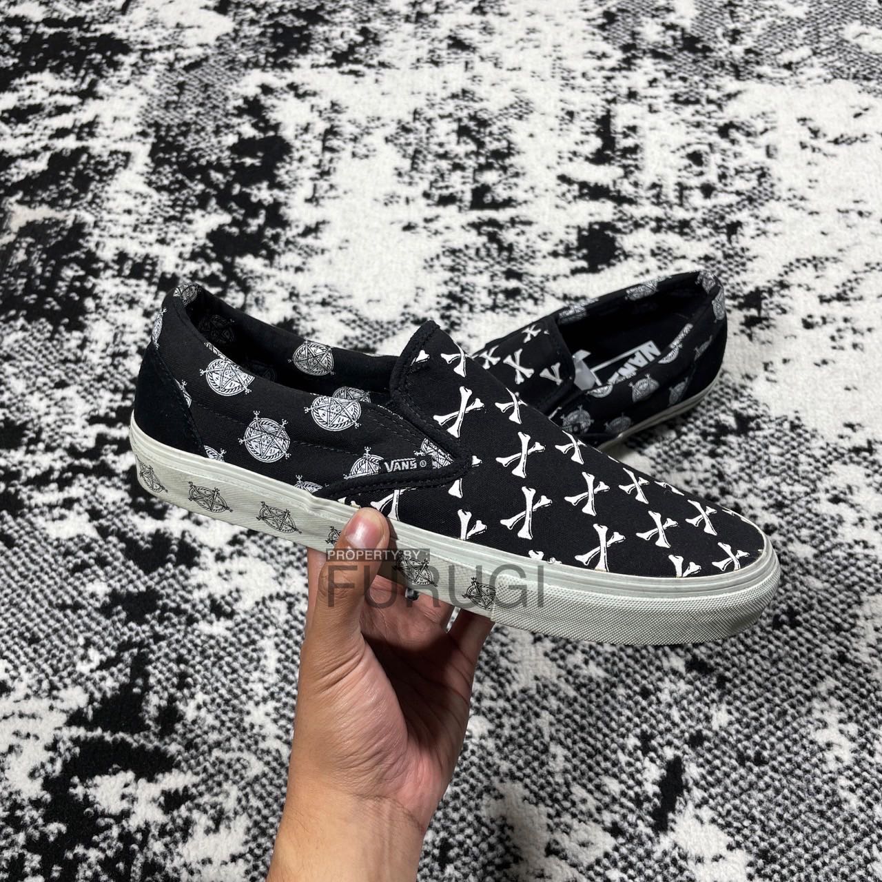 Vans VANS SYNDICATE x WTAPS SLIP-ON STARS JAPAN RELEASE 2007 COLOR : BONES/ WTAPS/STARS | frgco | REVERSIBLE