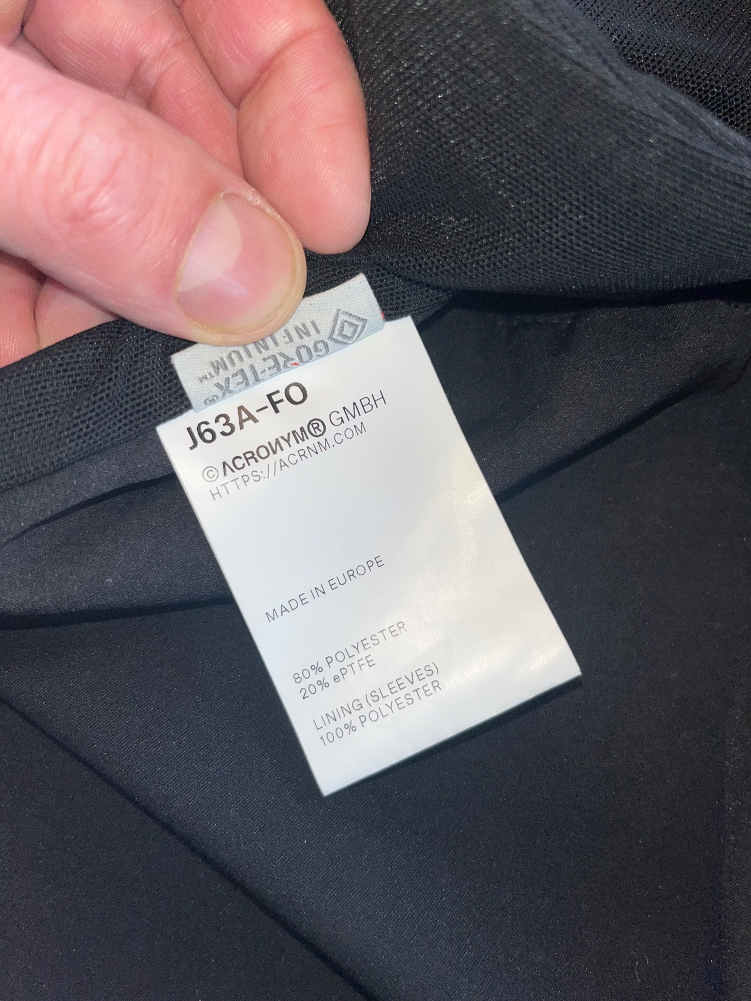 ACRONYM J63A-FO M 美品 ACRONYM J63A-FO M 美品 ACRONYM J63A-FO | moke1 | REVERSIBLE