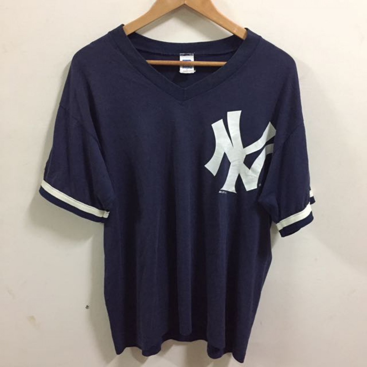 New York Yankees - Vintage Russell Athlethic X New York Yankees shirt size L large - 1