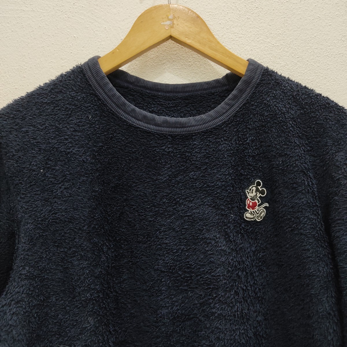 Uniqlo - Uniqlo Disney Mickey Mouse Pullover Fleece Sweatshirt - 3