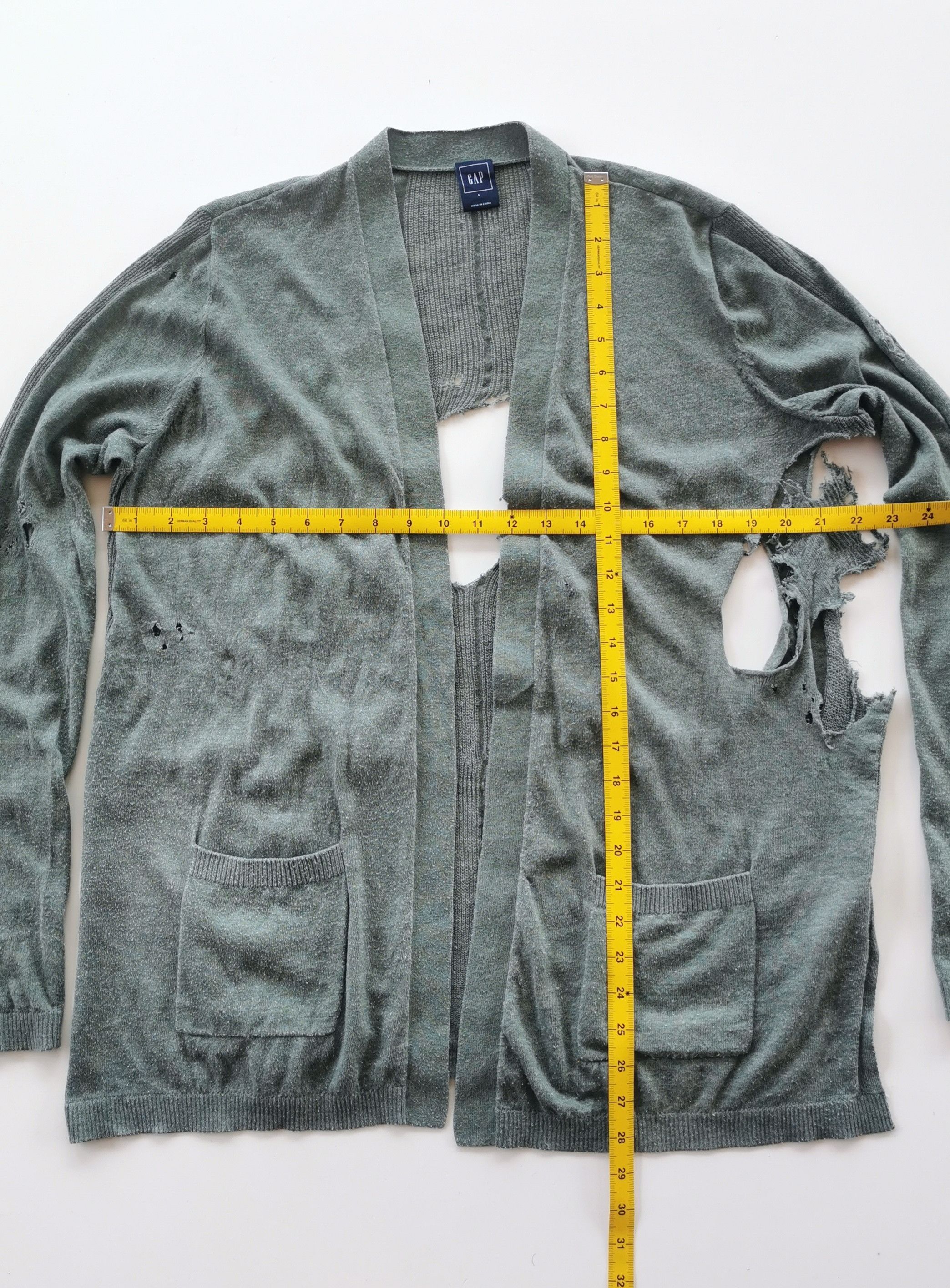 Gap Fully Distressed Cardigan Grunge Nirvana Styles - 12