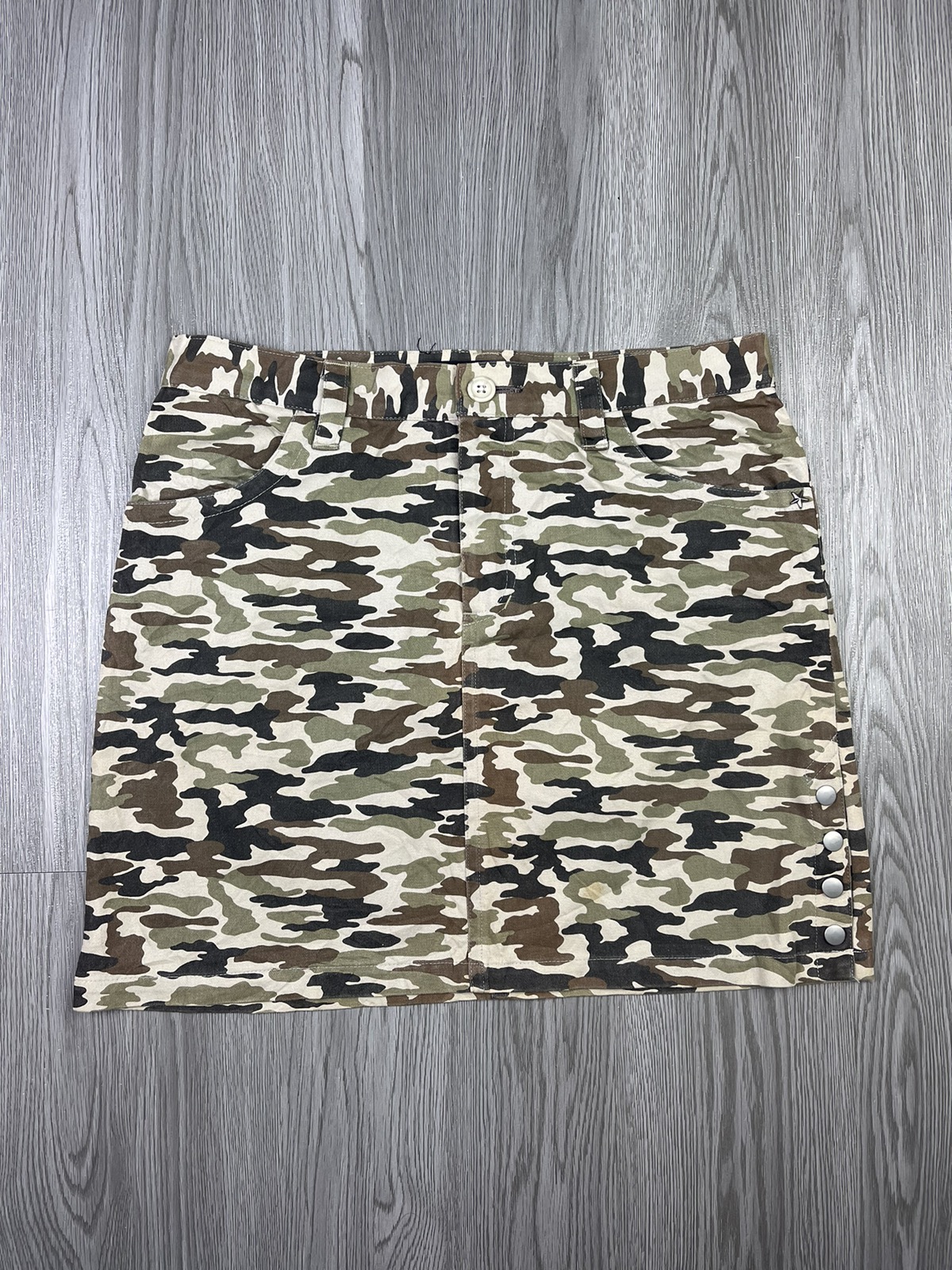 Japanese Brand - ANQUIET* Japan military camo utilities skirt - 1