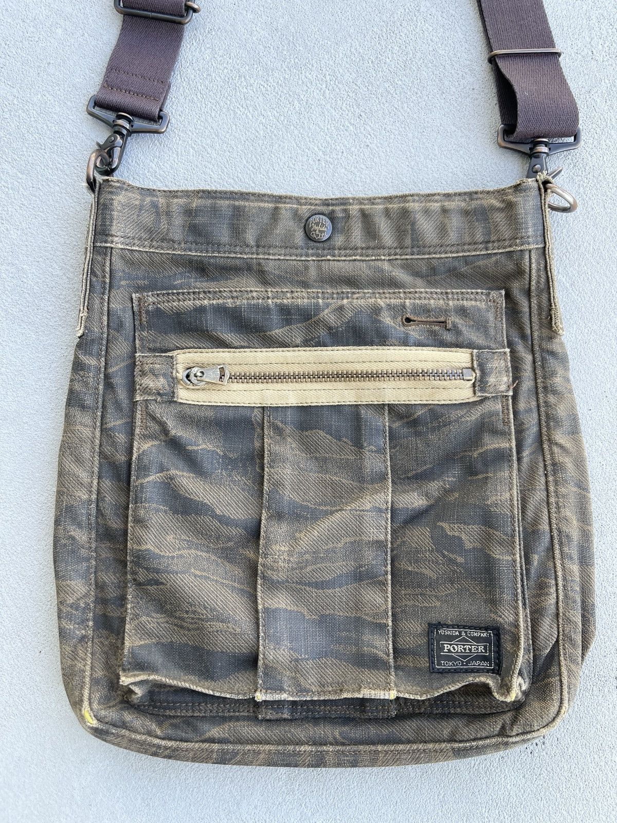 ARCHIVAL! 2005 Porter Yoshida Tiger Camo Crossbody Bag - 2