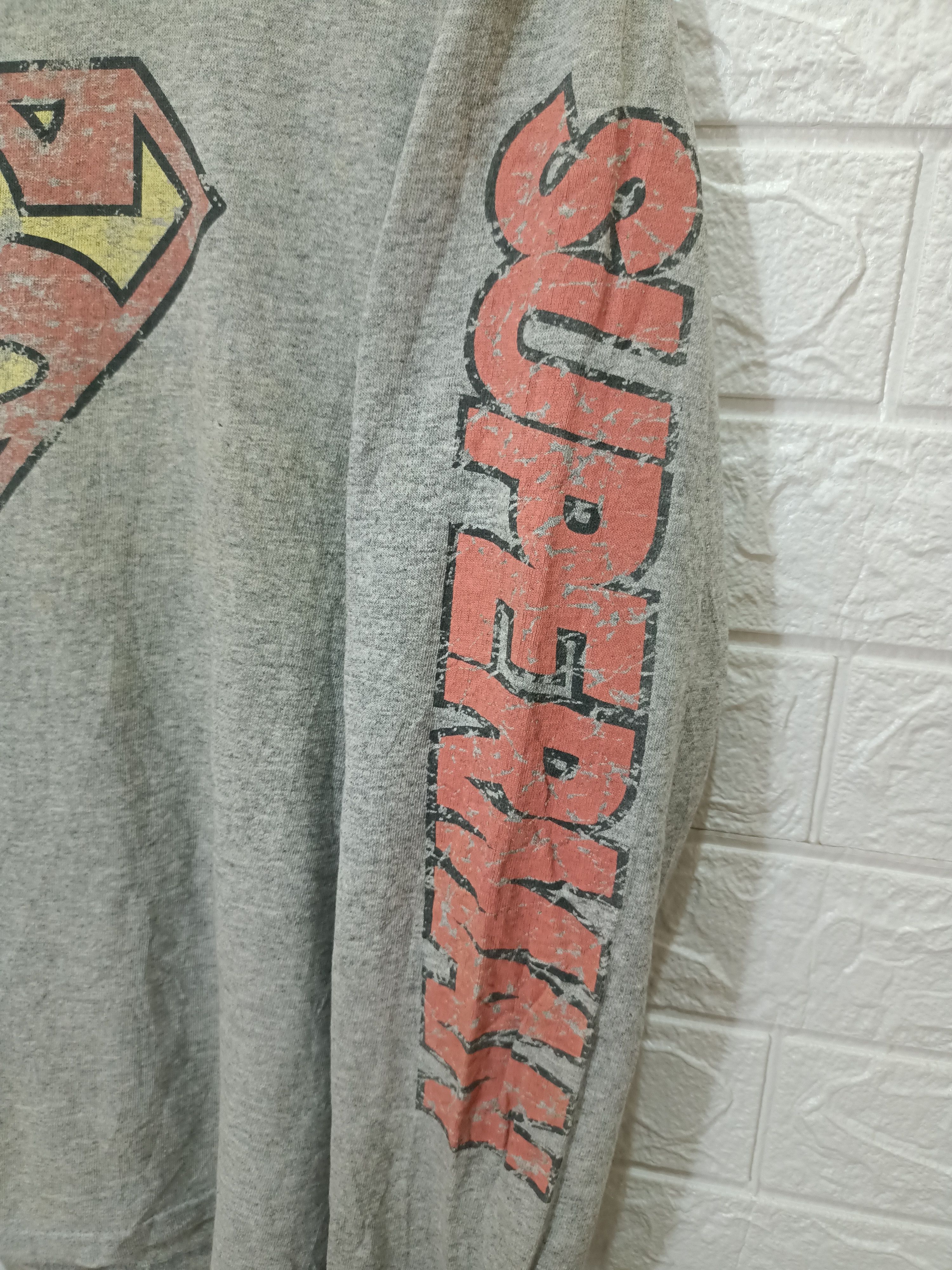 Vintage 2003 Superman Ripped Shredded Logo Spellout l/s Tee - 6