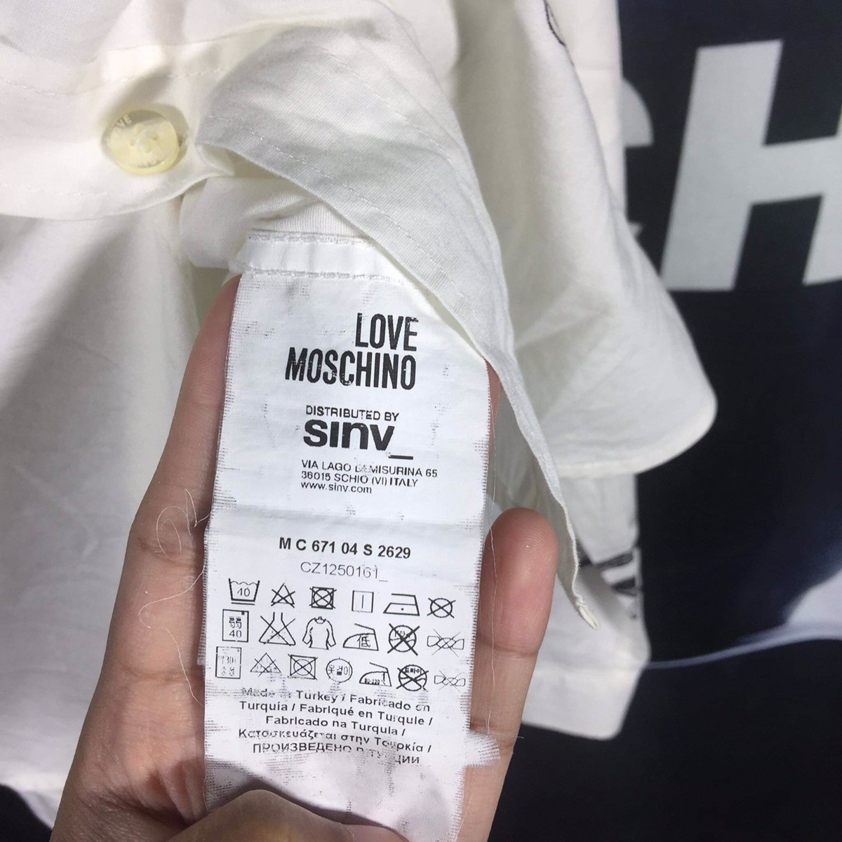 Love Neo Minimal Shirt - 8