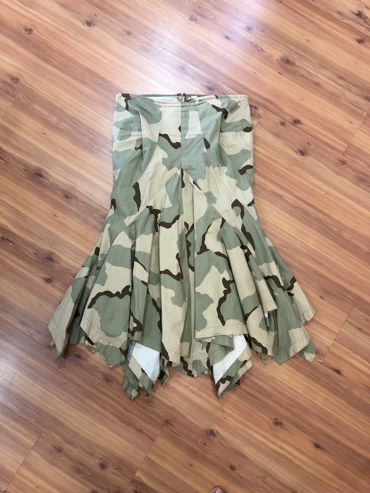 SS 2006 Military camo skirt - 4