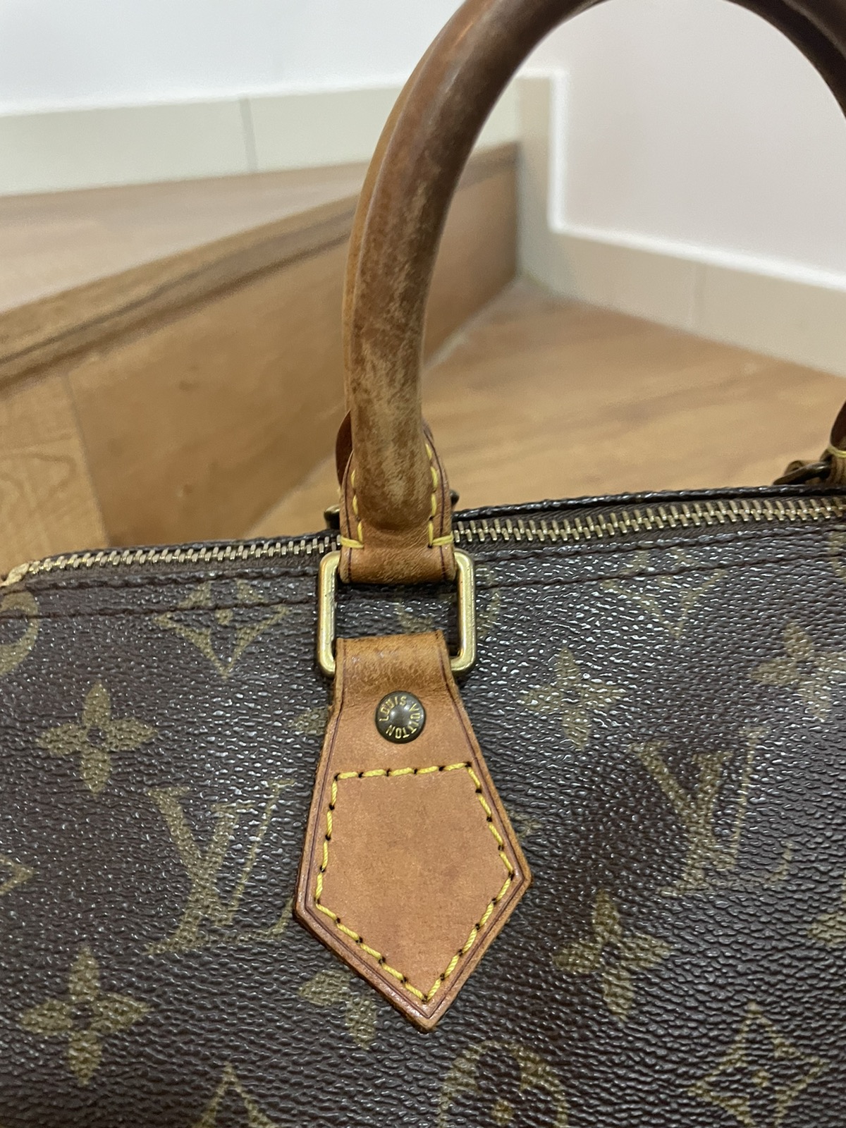 Authentic LOUIS VUITTON Speedy 25 - 15