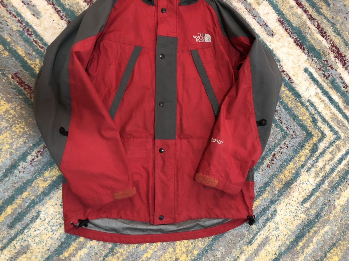 The North Face X Gore Tex Mountain Waterproof Jacket - 10
