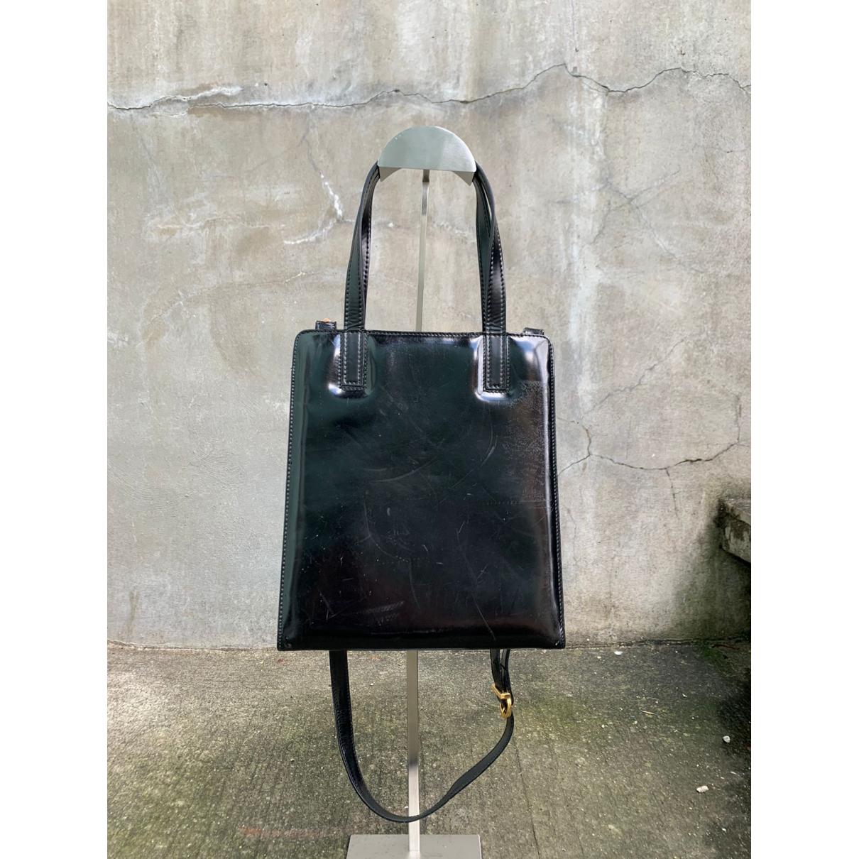 Patent leather handbag - 2