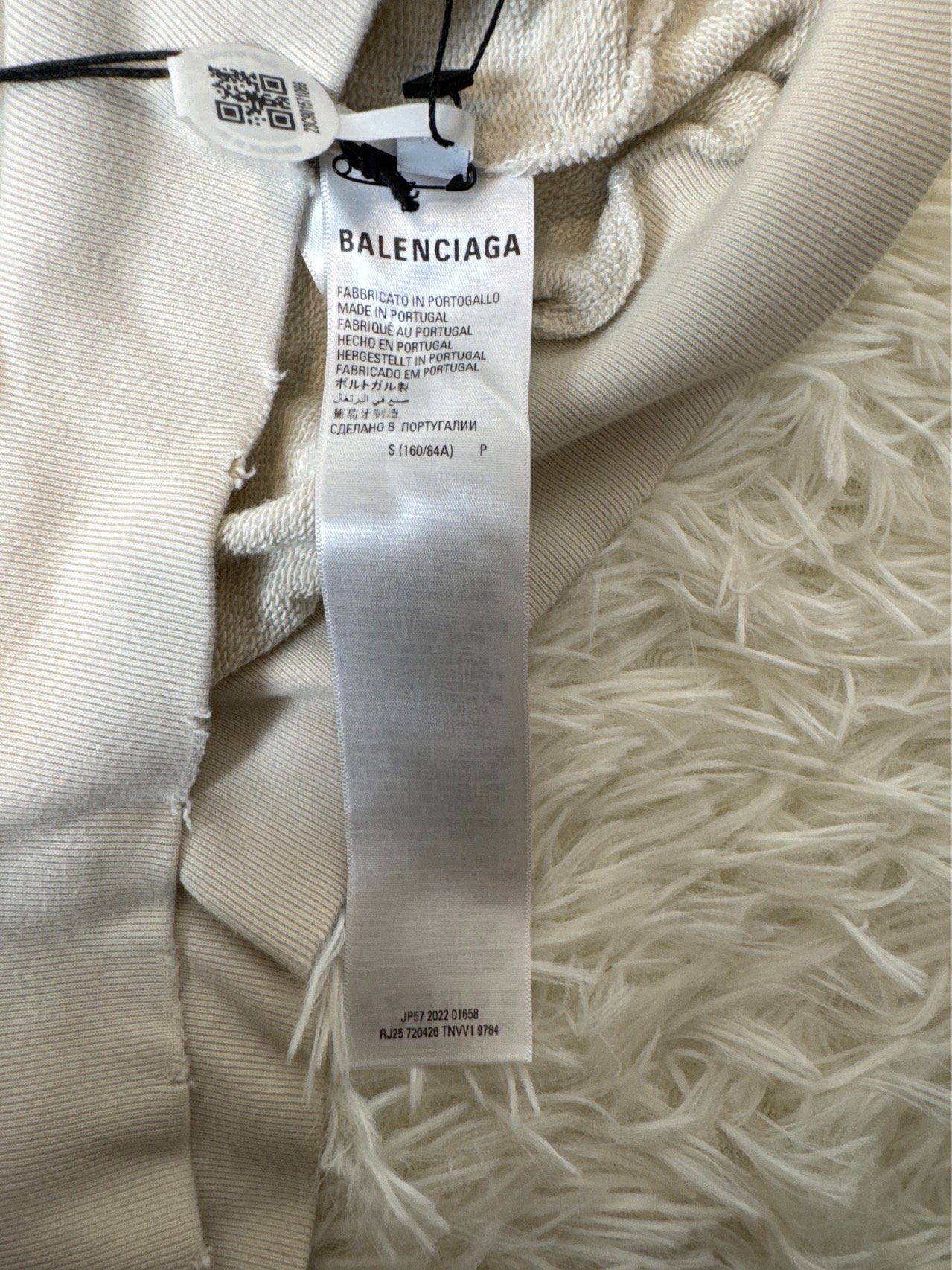 Balenciaga FW22 Be Different Series 2B Logo Printed Hooded Sweatshirt - 3