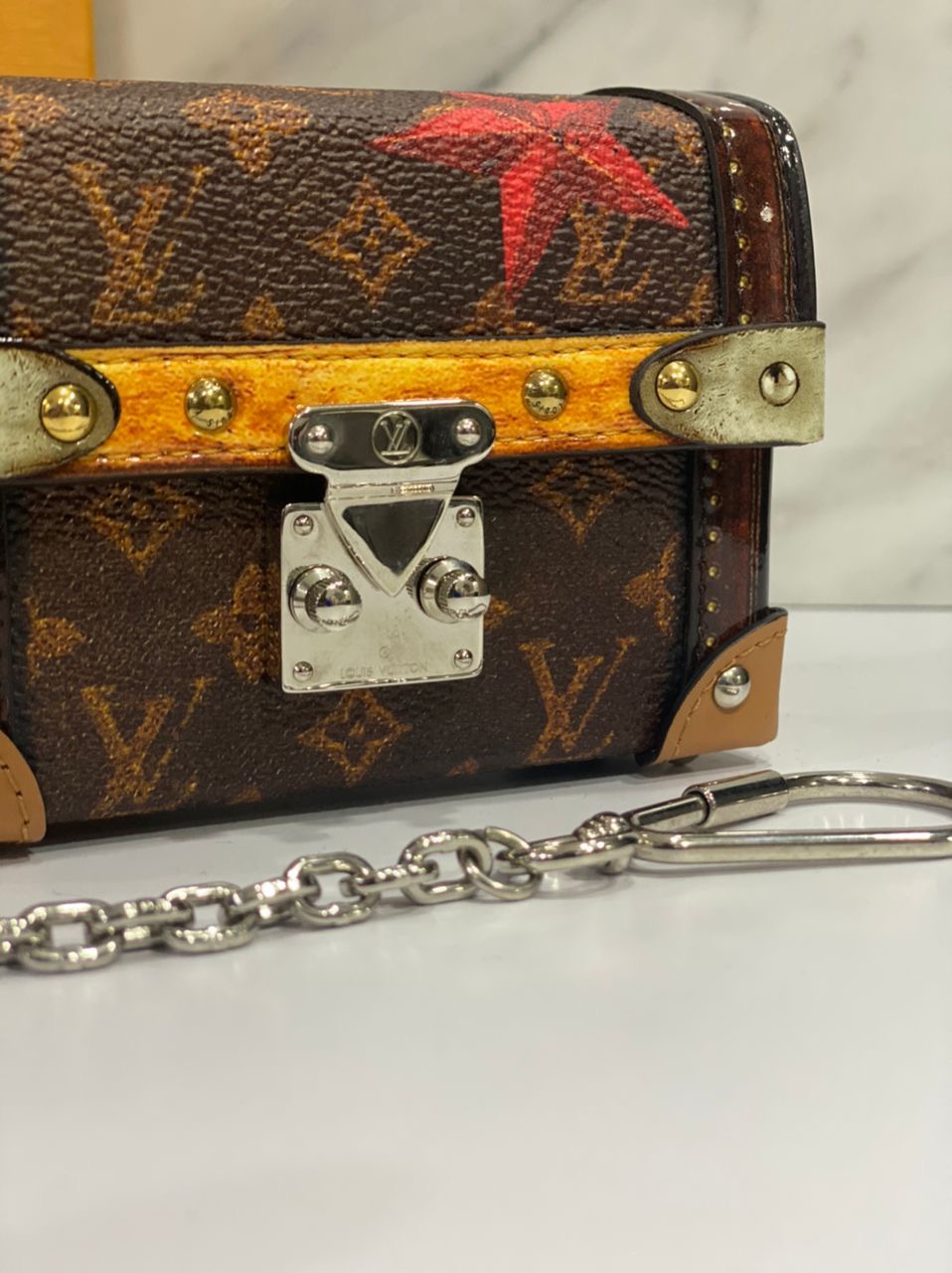 Authentic LOUIS VUITTON Essential Trunk - 9