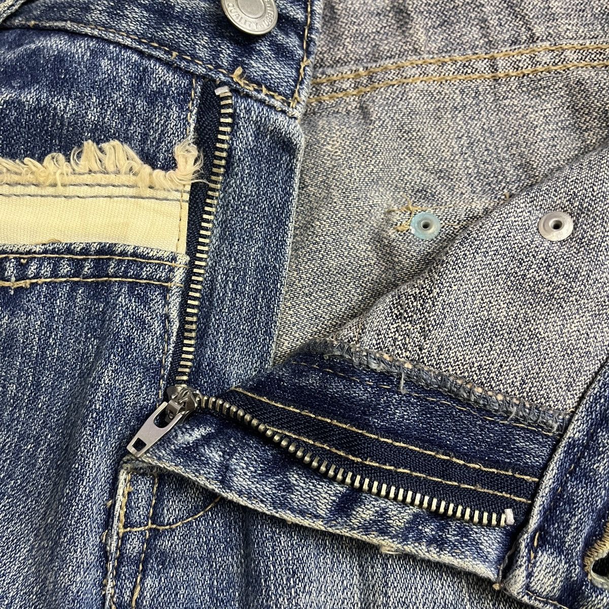 Ripped Three Stones Throw Denim Jeans Avant Garde Pockets - 6