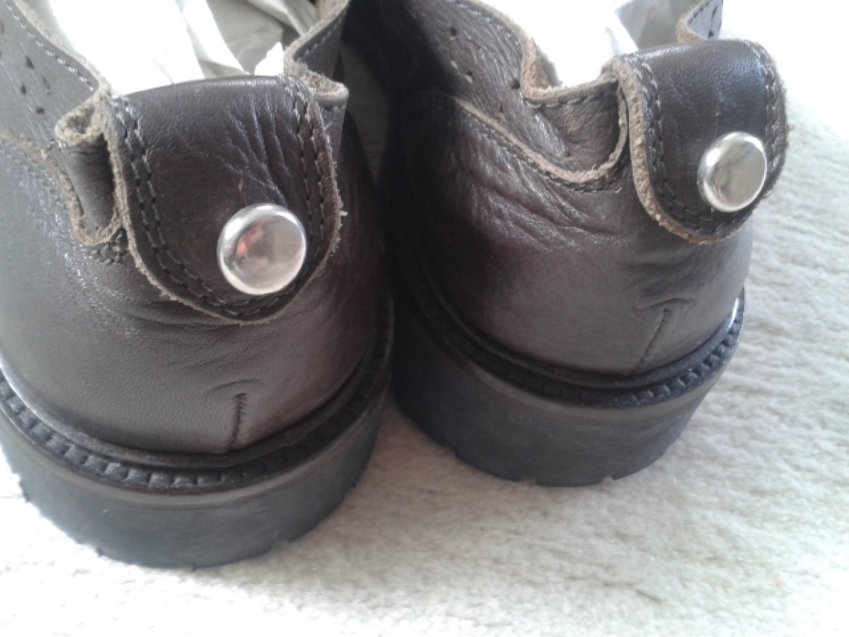 RARE Laser Cut Detail Commander Derby Leather Shoes - 3