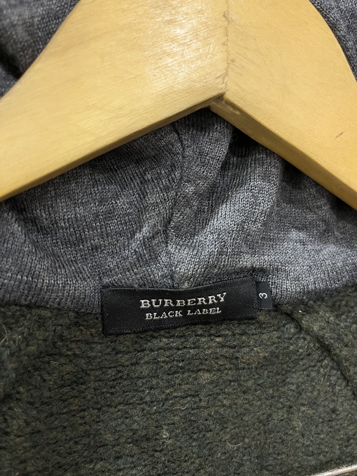 (Wwww)🔥🔥HYPE BURBERRY BLACK LABEL HOODIE FULL ZIPPER JACKET - 9