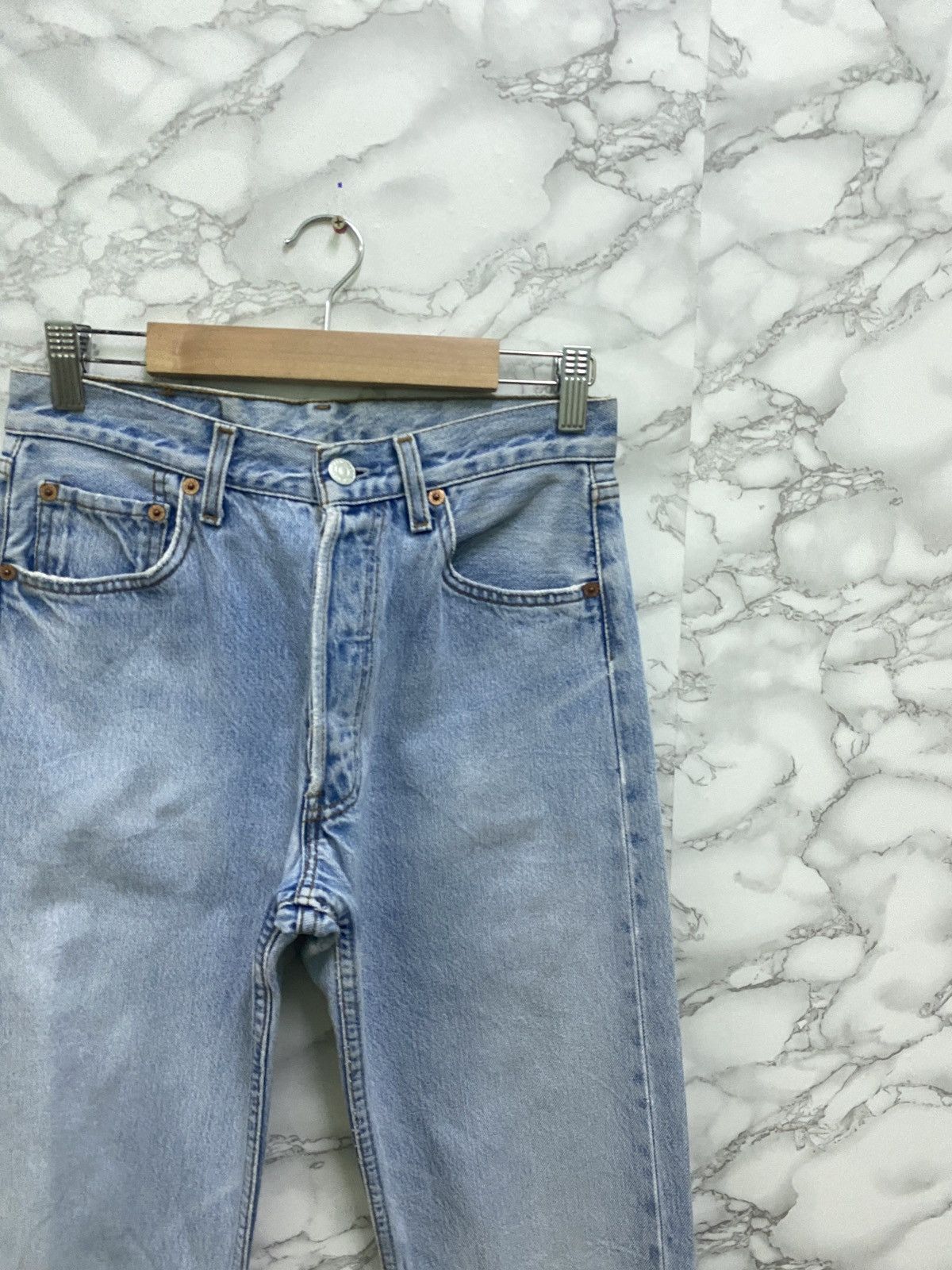 Vintage 90s Levis 501 Light Wash Distressed DenimJeans - 5