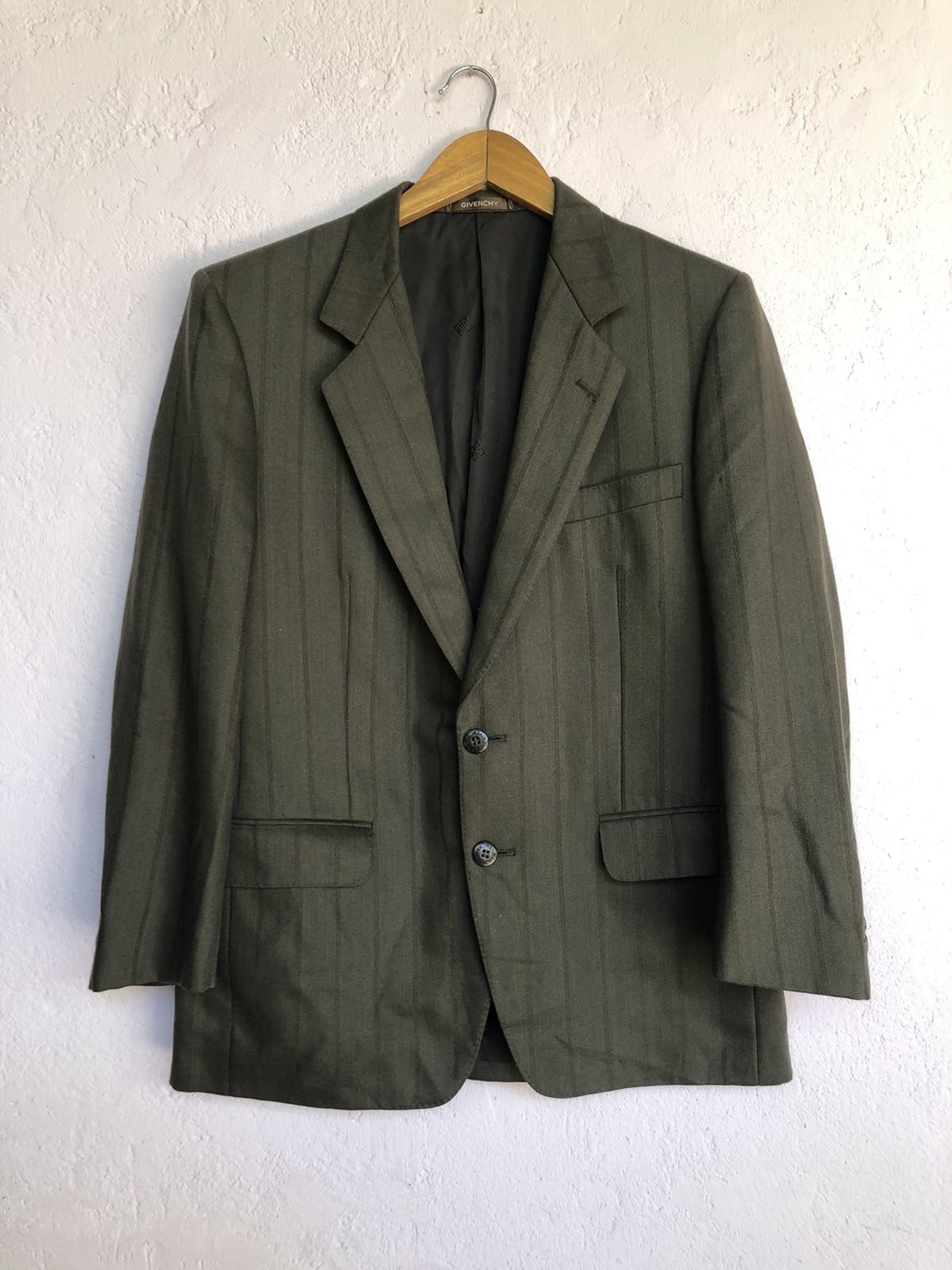 Givenchy Men’s tailored jackets good condition - 1