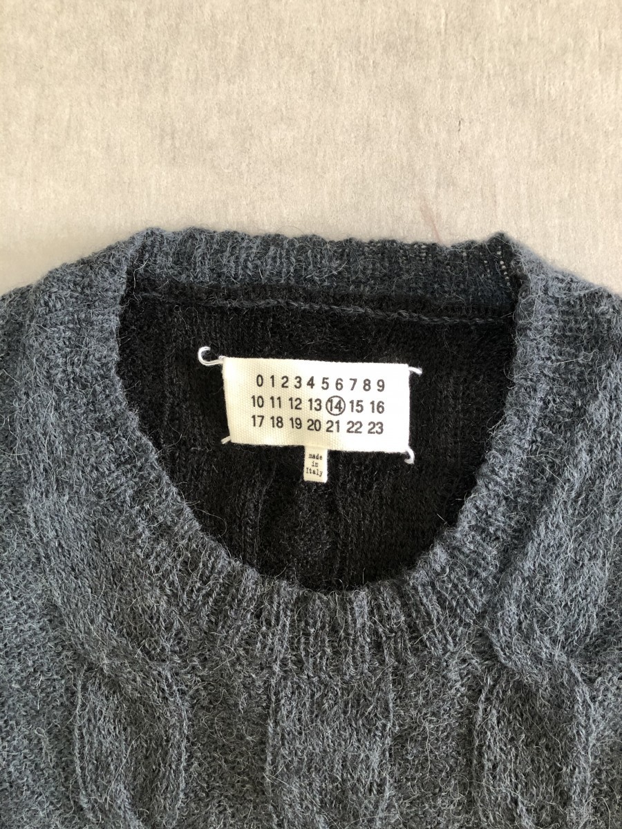 Sweater 196 - 3