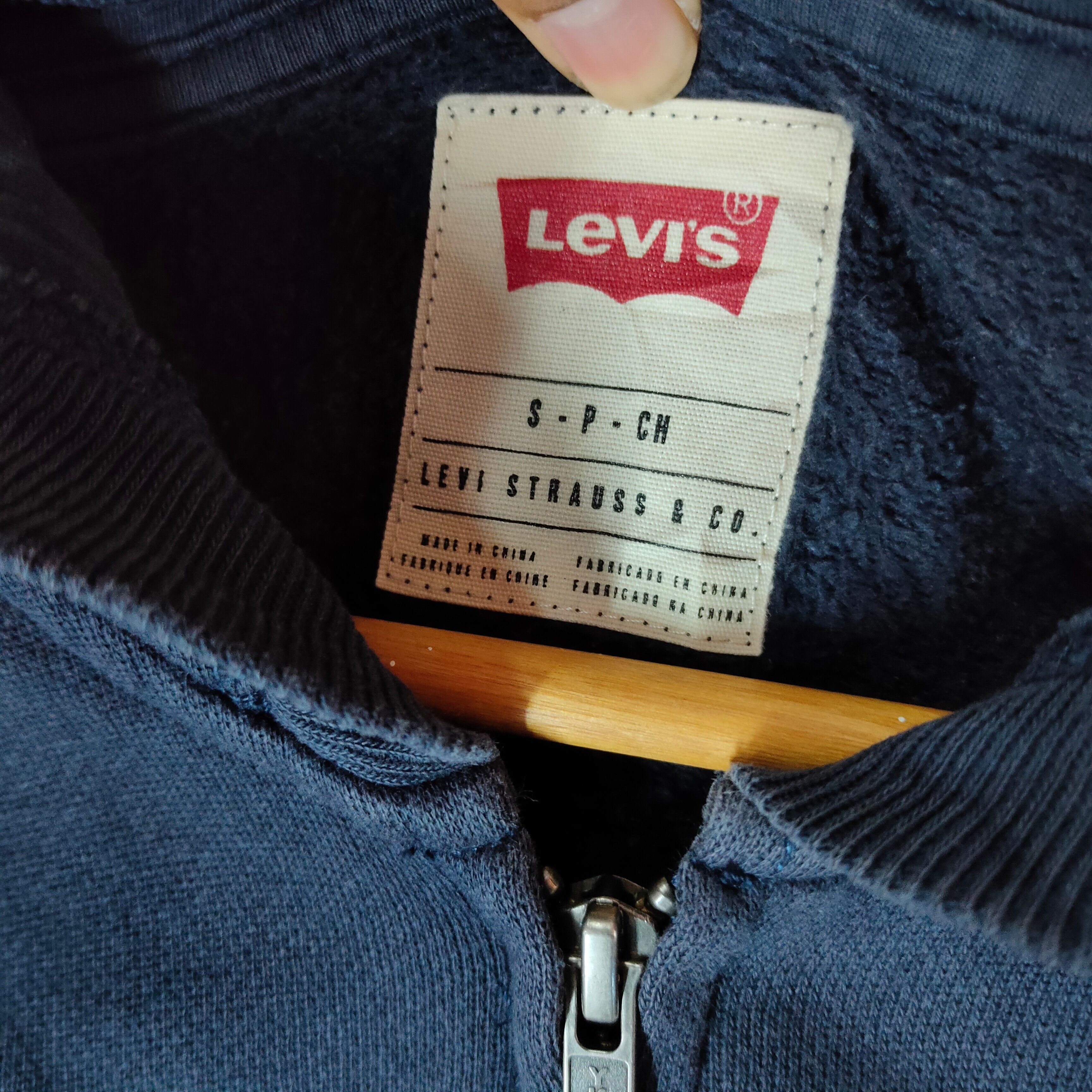 LEVI'S STRAUSS & CO Full Zipper Design Hoodie Sweatshirt - 6