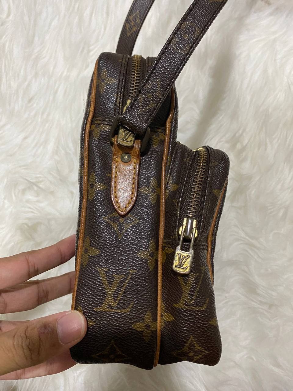 Louis Vuitton Mini Amazon Crossbody Bag - 3