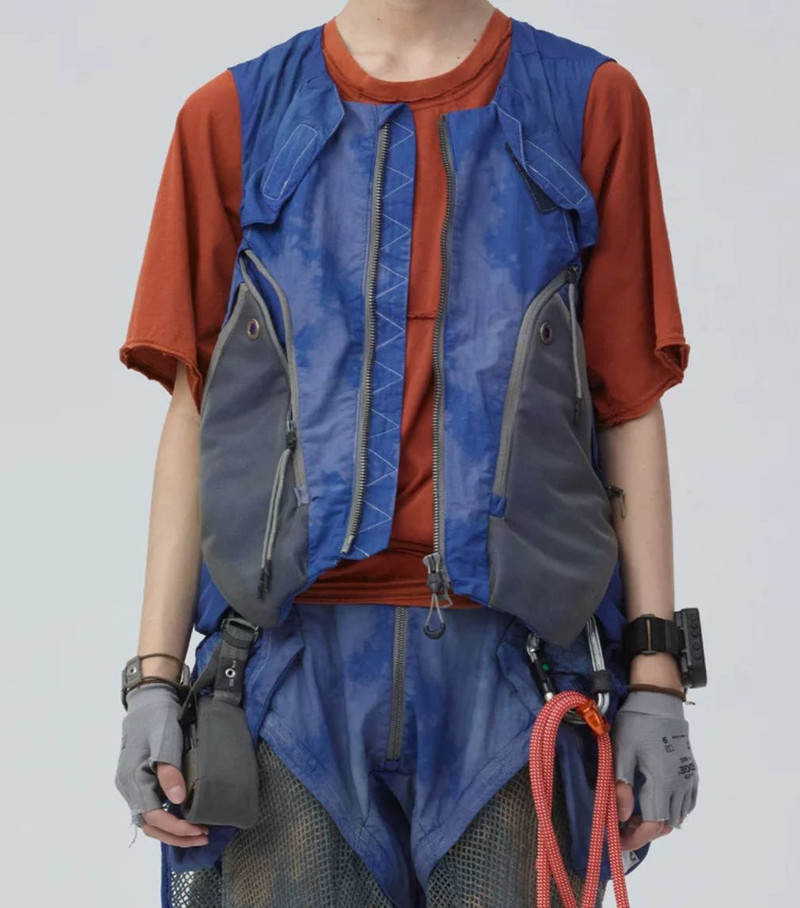  RODAN LT VEST - 1
