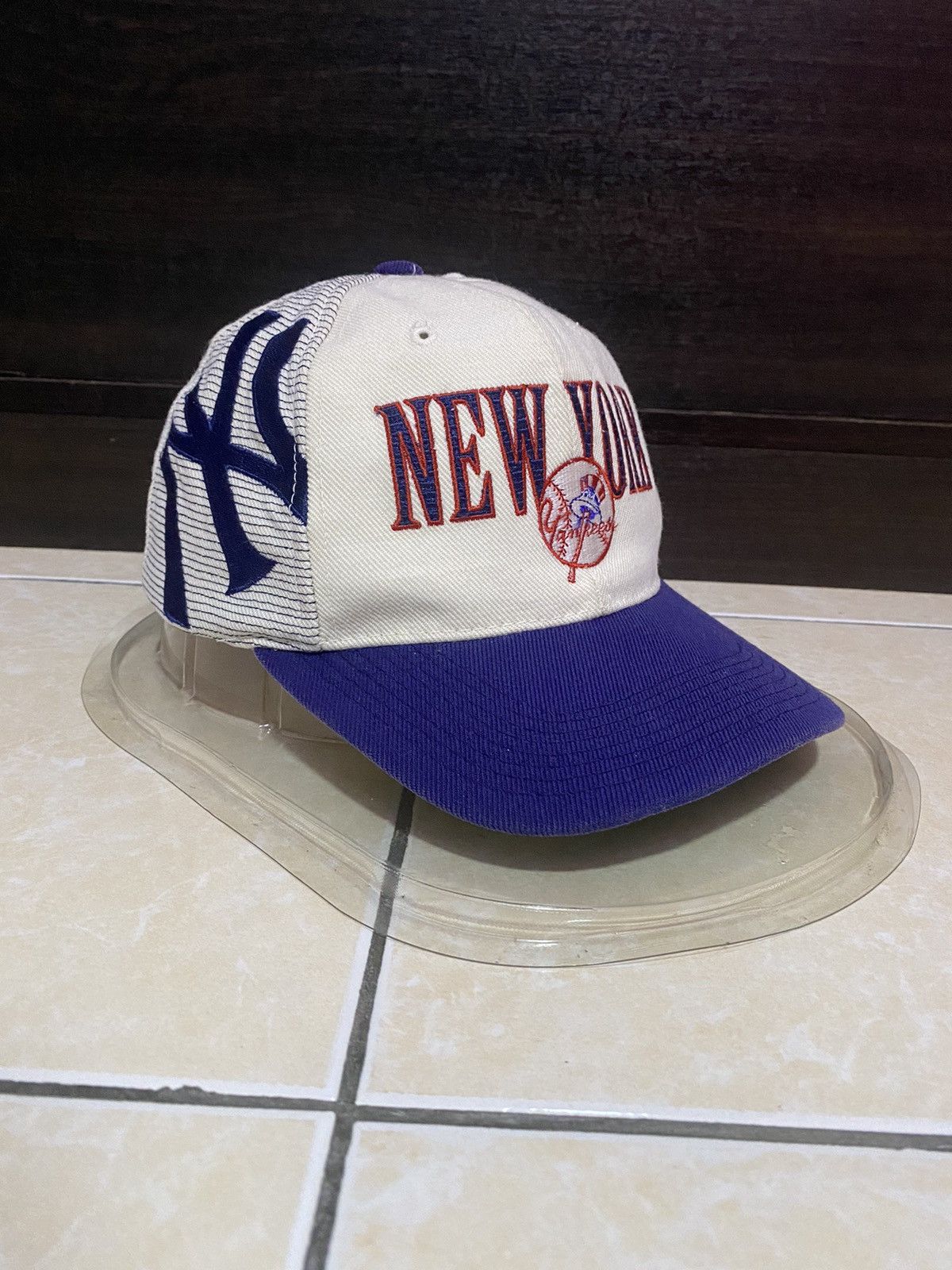 MLB - Vintage New York Yankees Iconic Logo Nice Design Hat - 1