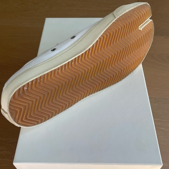 EUC - Maison Margiela White Tabi Canvas Sneakers Sz 44 (US/11) - 14