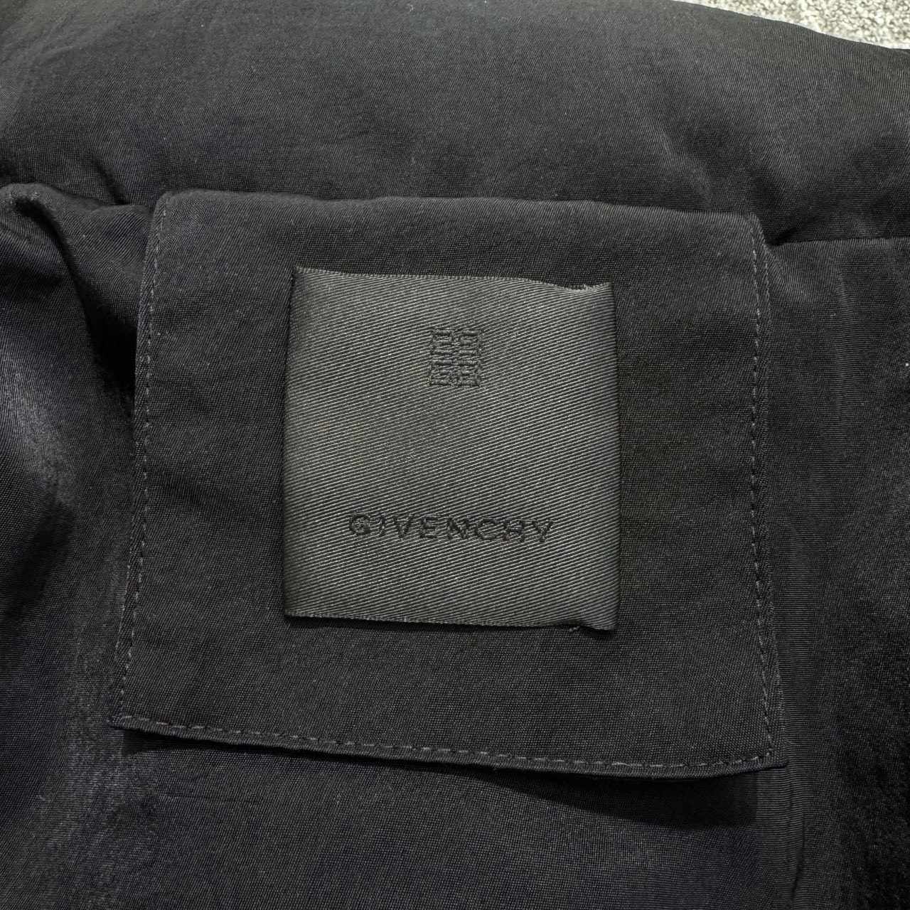 Givenchy Oversized Shoulder Pad Vest - 3