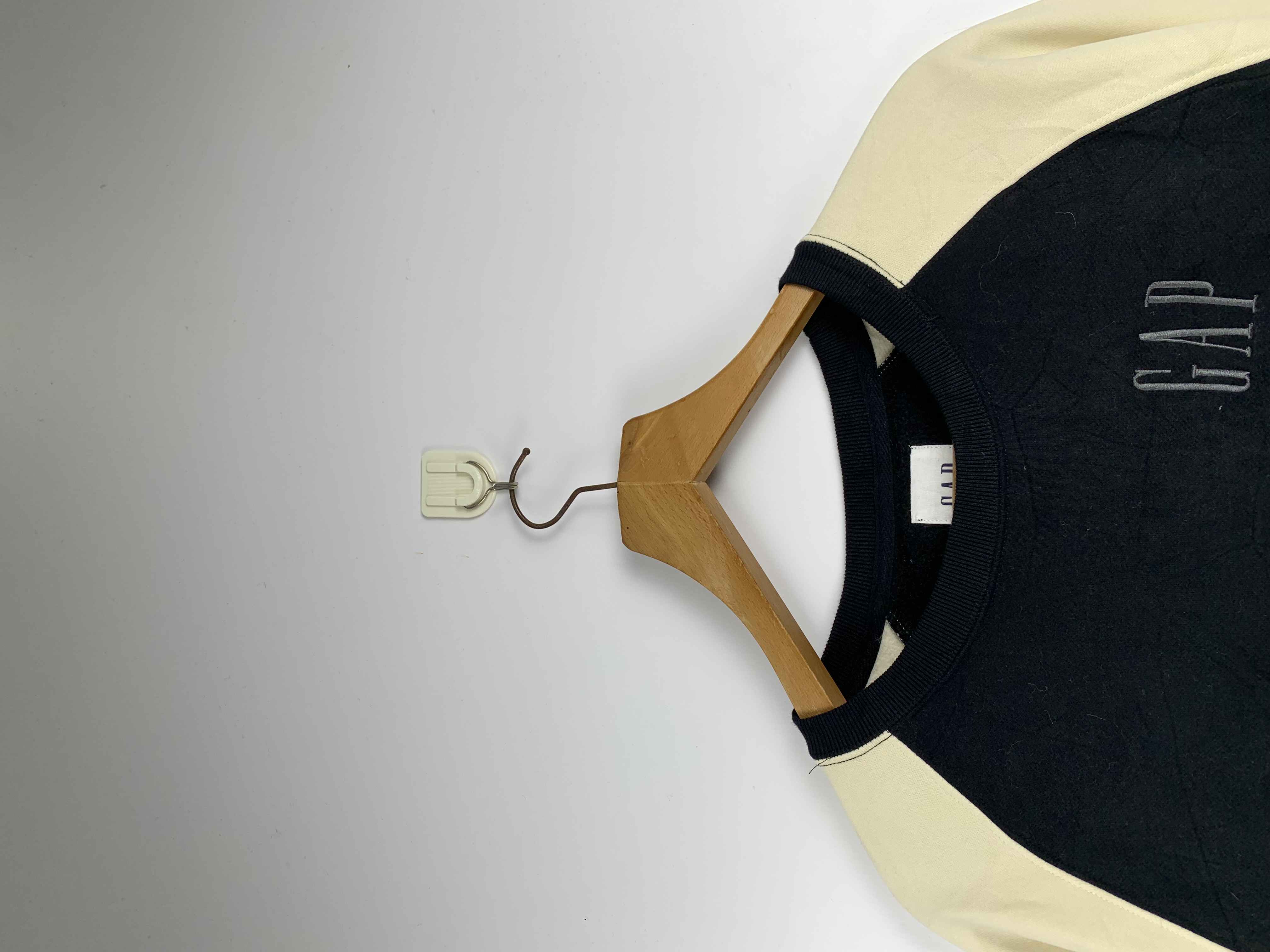 Vintage - Vintage Gap Small Logo Crewneck Pullover Sweatshirt - 2