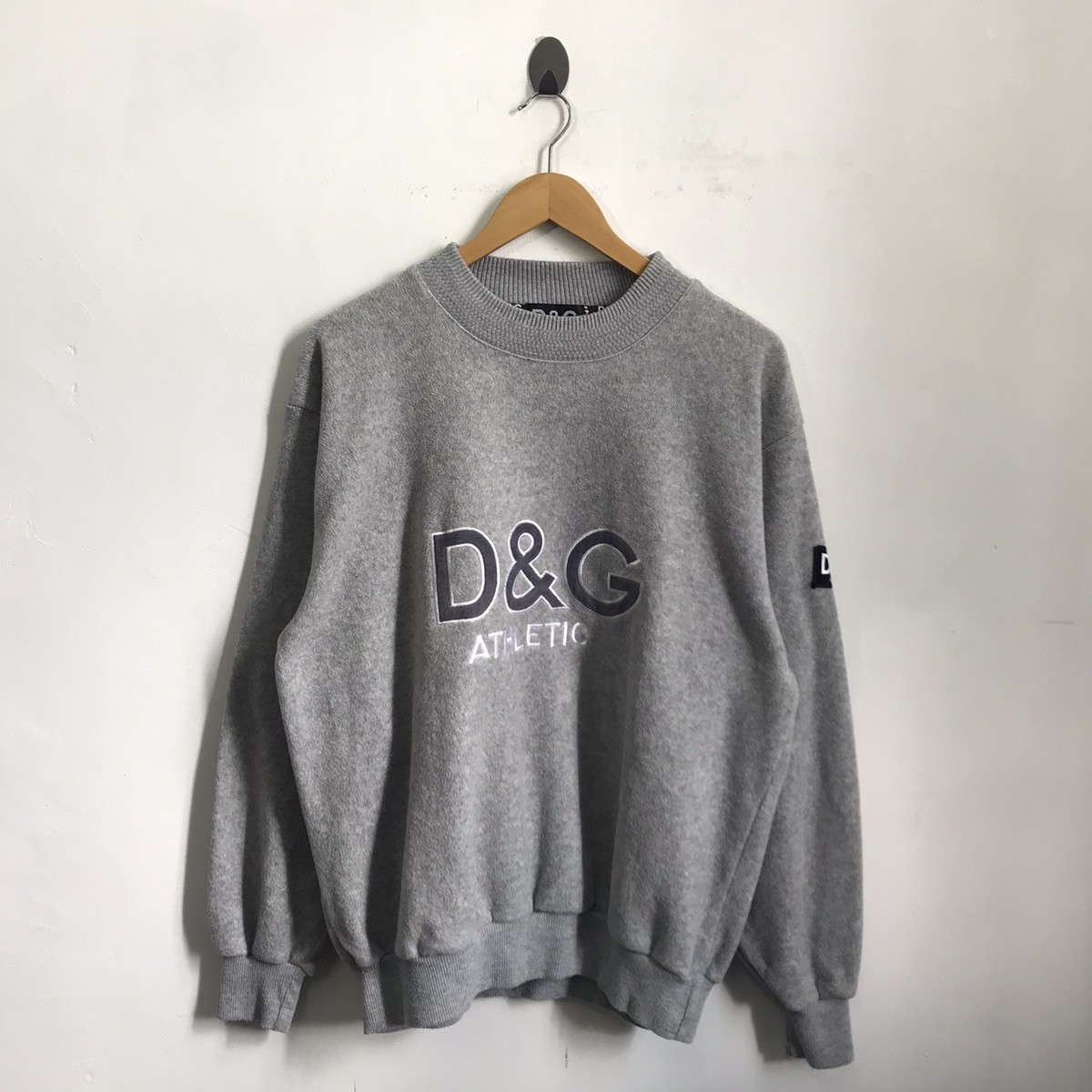 D&G ATHLETIC Spell Out Pullover Sweatshirt - 1