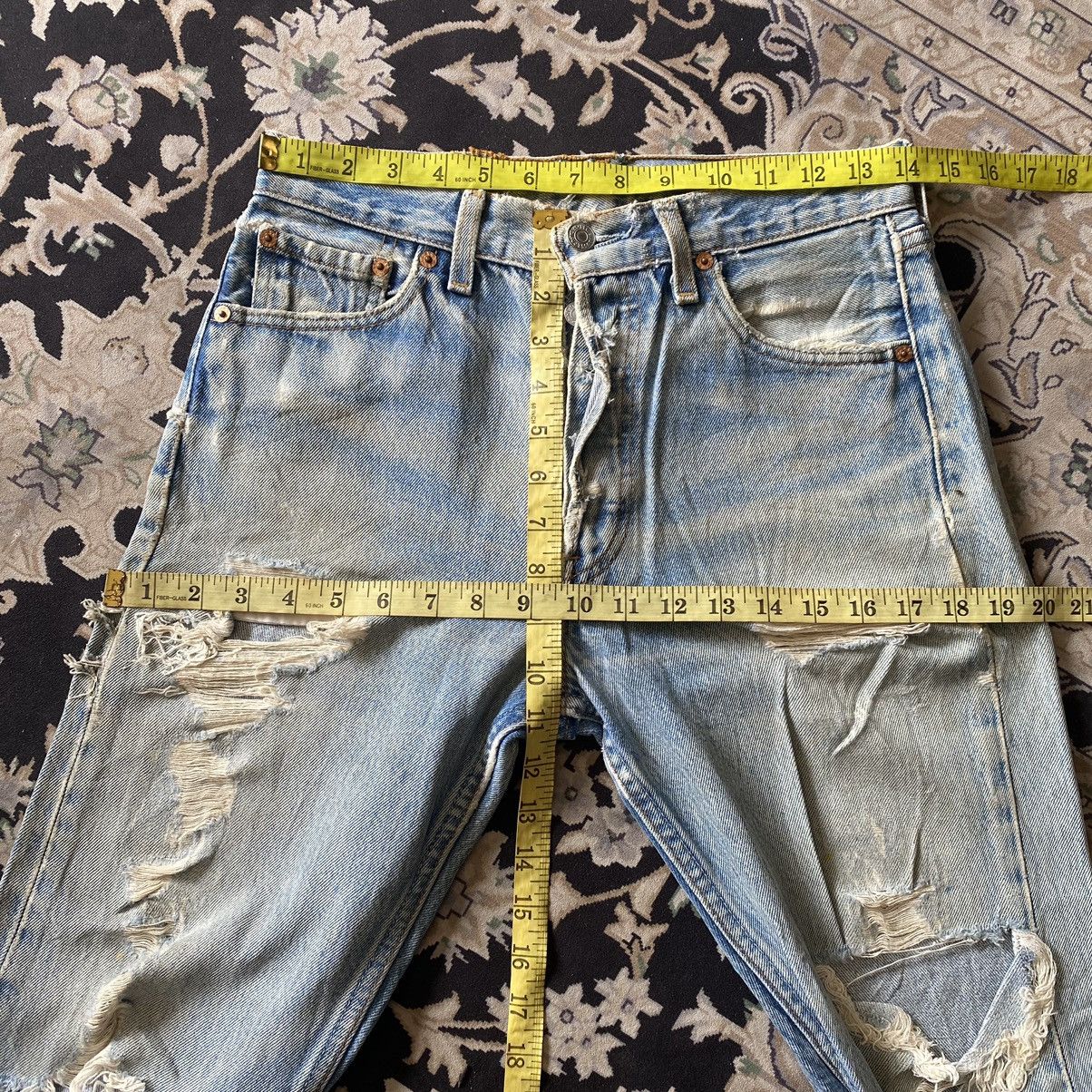 Vintage Levis 501xx Denim Thrashed Jeans 28x30 Made USA - 25