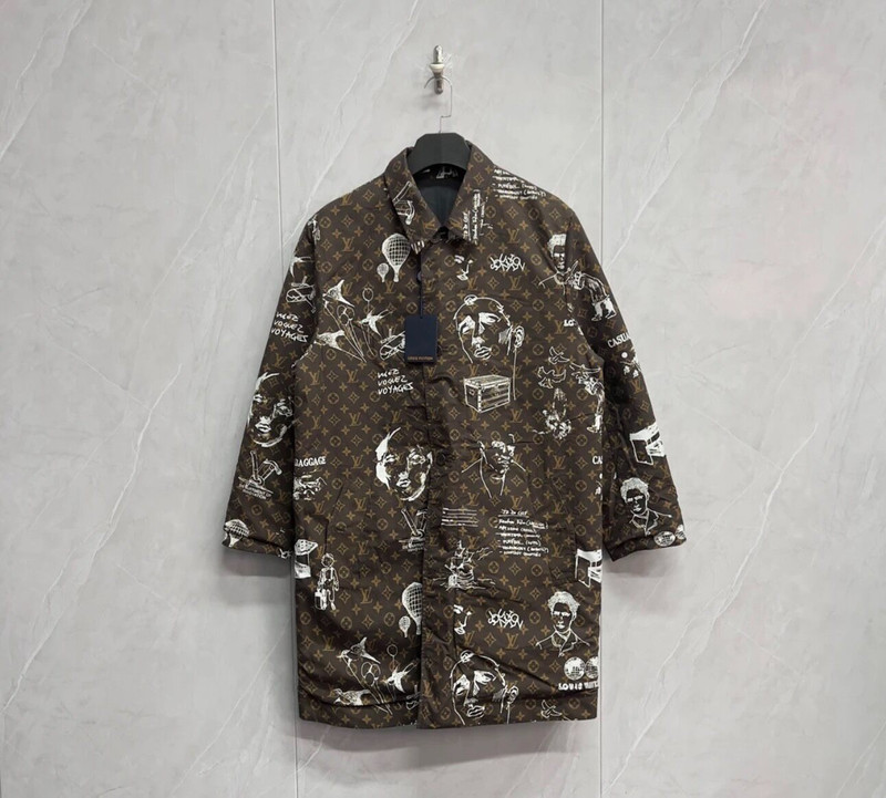 Louis Vuitton all-logo reversible jacket - 1
