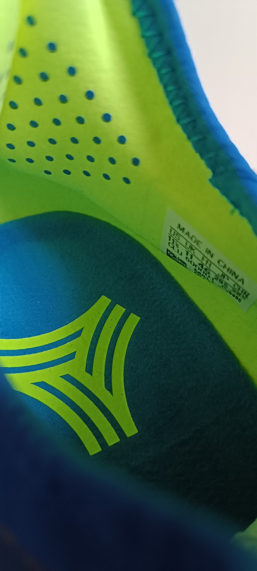 X 18+ TR World Cup 'Football Blue' (2018) Limited Collection BB7420 - 20